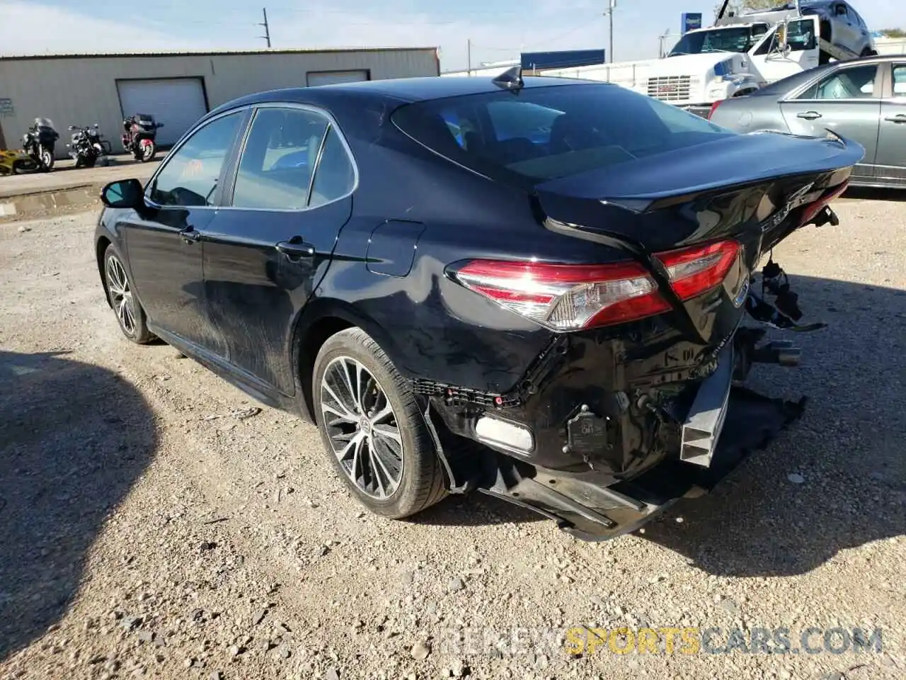 3 Photograph of a damaged car 4T1B11HK0KU703395 TOYOTA CAMRY 2019