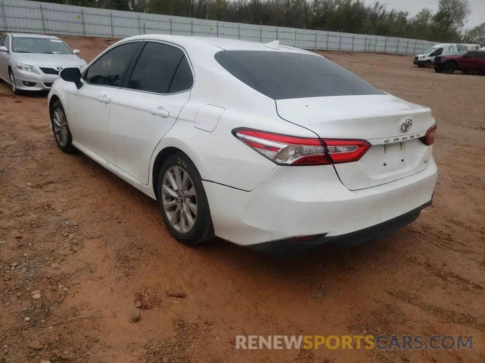 3 Photograph of a damaged car 4T1B11HK0KU703560 TOYOTA CAMRY 2019