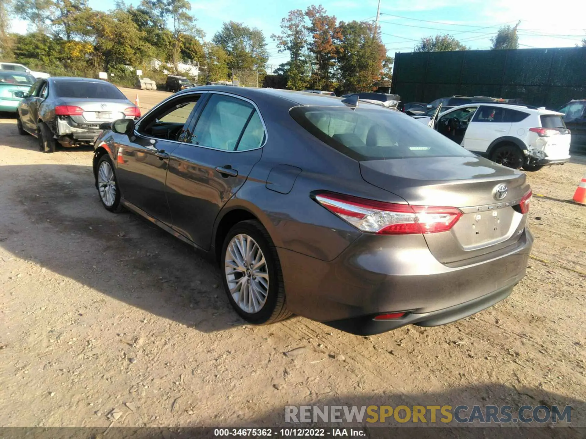 3 Photograph of a damaged car 4T1B11HK0KU703882 TOYOTA CAMRY 2019