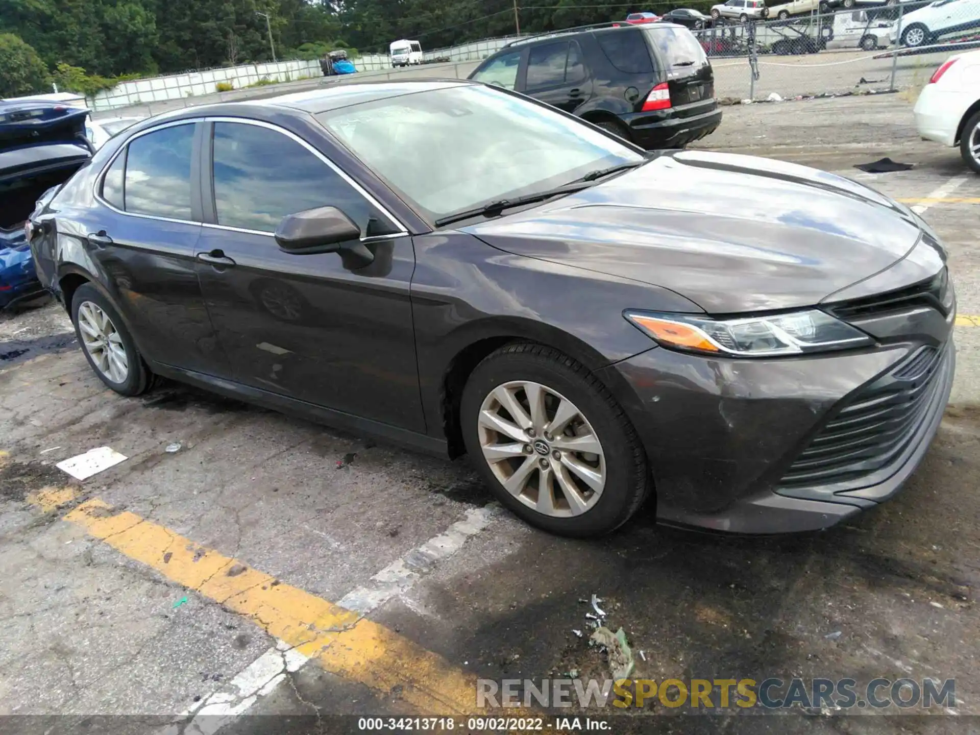 1 Photograph of a damaged car 4T1B11HK0KU711531 TOYOTA CAMRY 2019