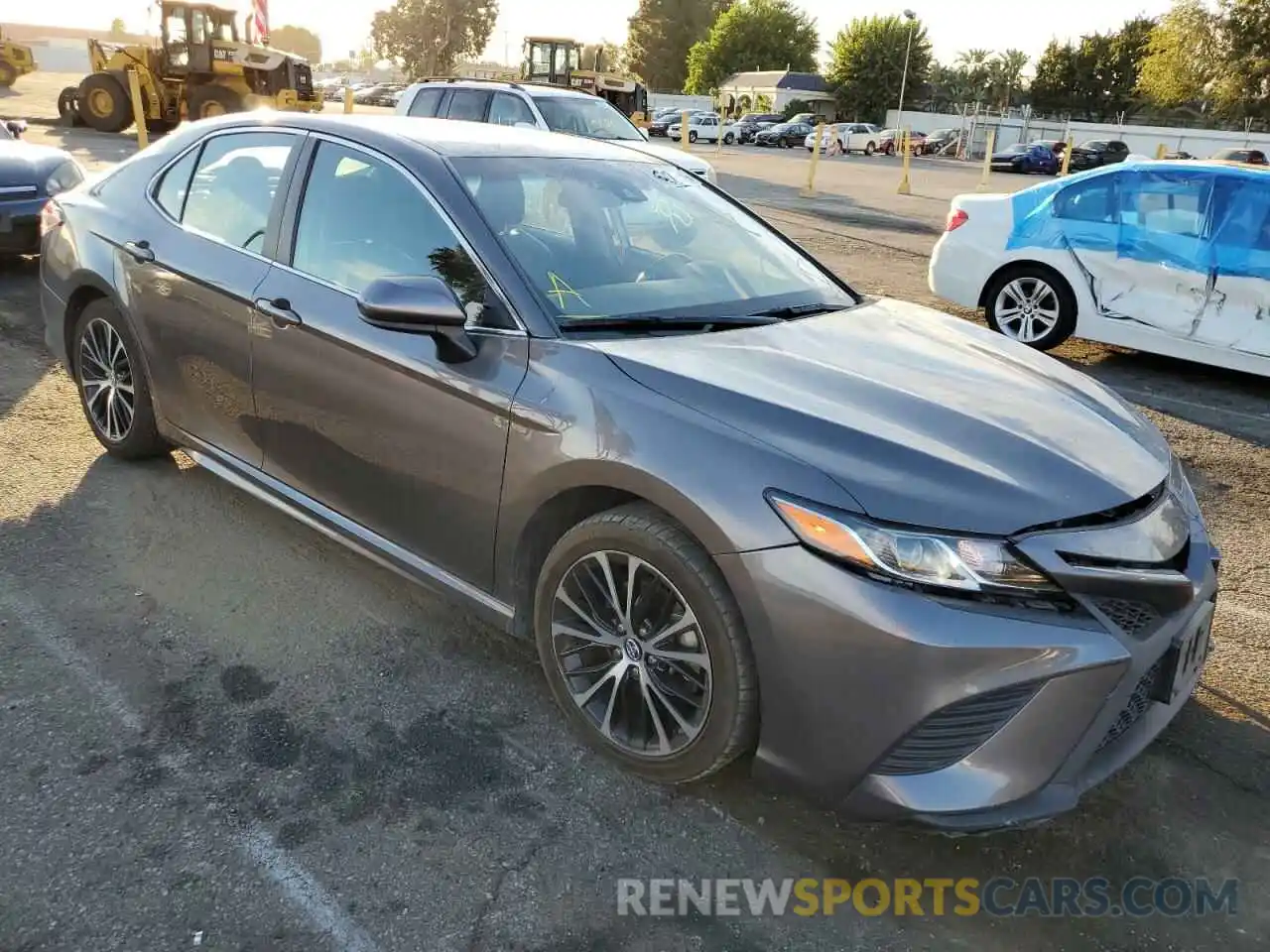 1 Photograph of a damaged car 4T1B11HK0KU713215 TOYOTA CAMRY 2019