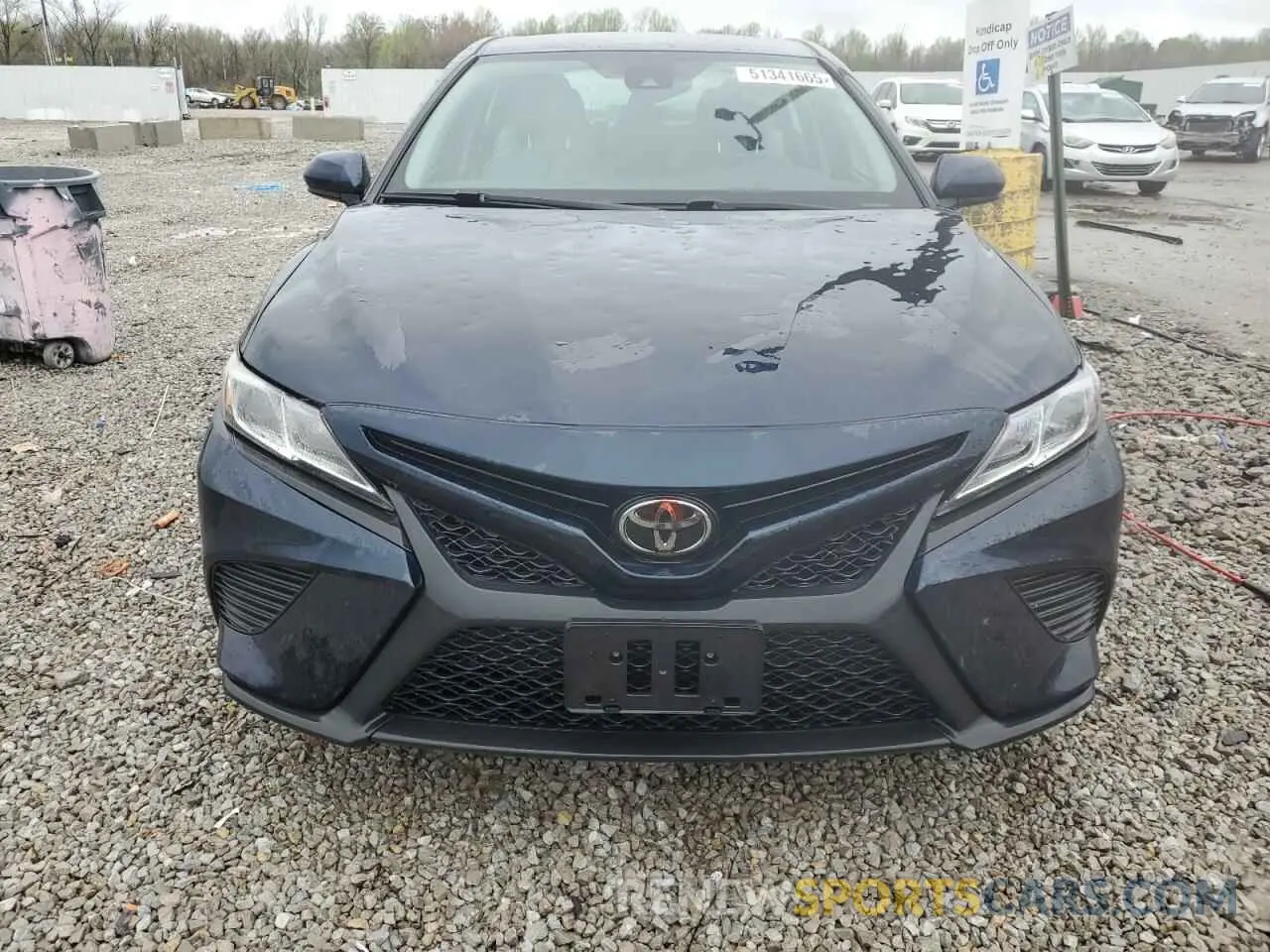 5 Photograph of a damaged car 4T1B11HK0KU714462 TOYOTA CAMRY 2019