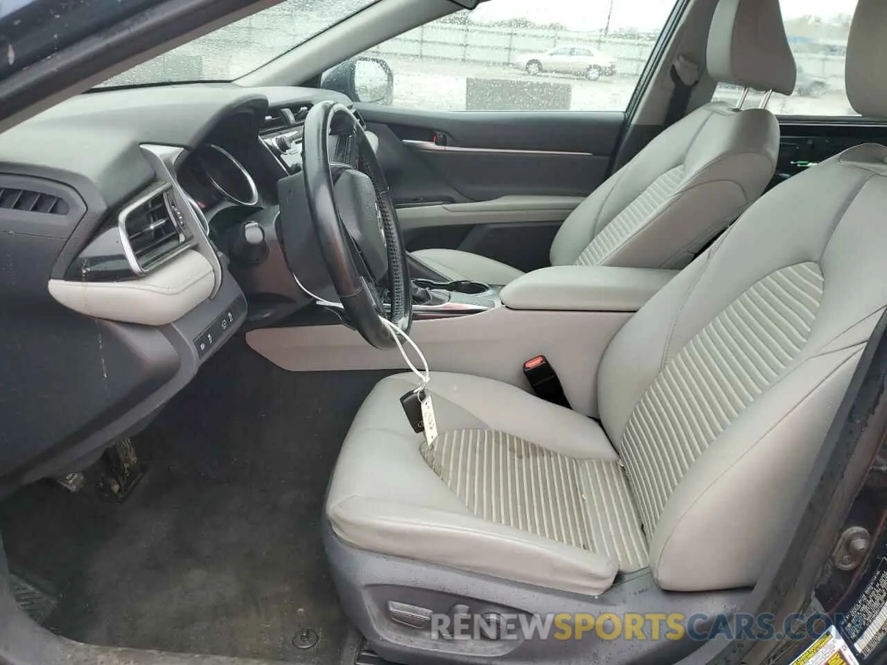 7 Photograph of a damaged car 4T1B11HK0KU714462 TOYOTA CAMRY 2019
