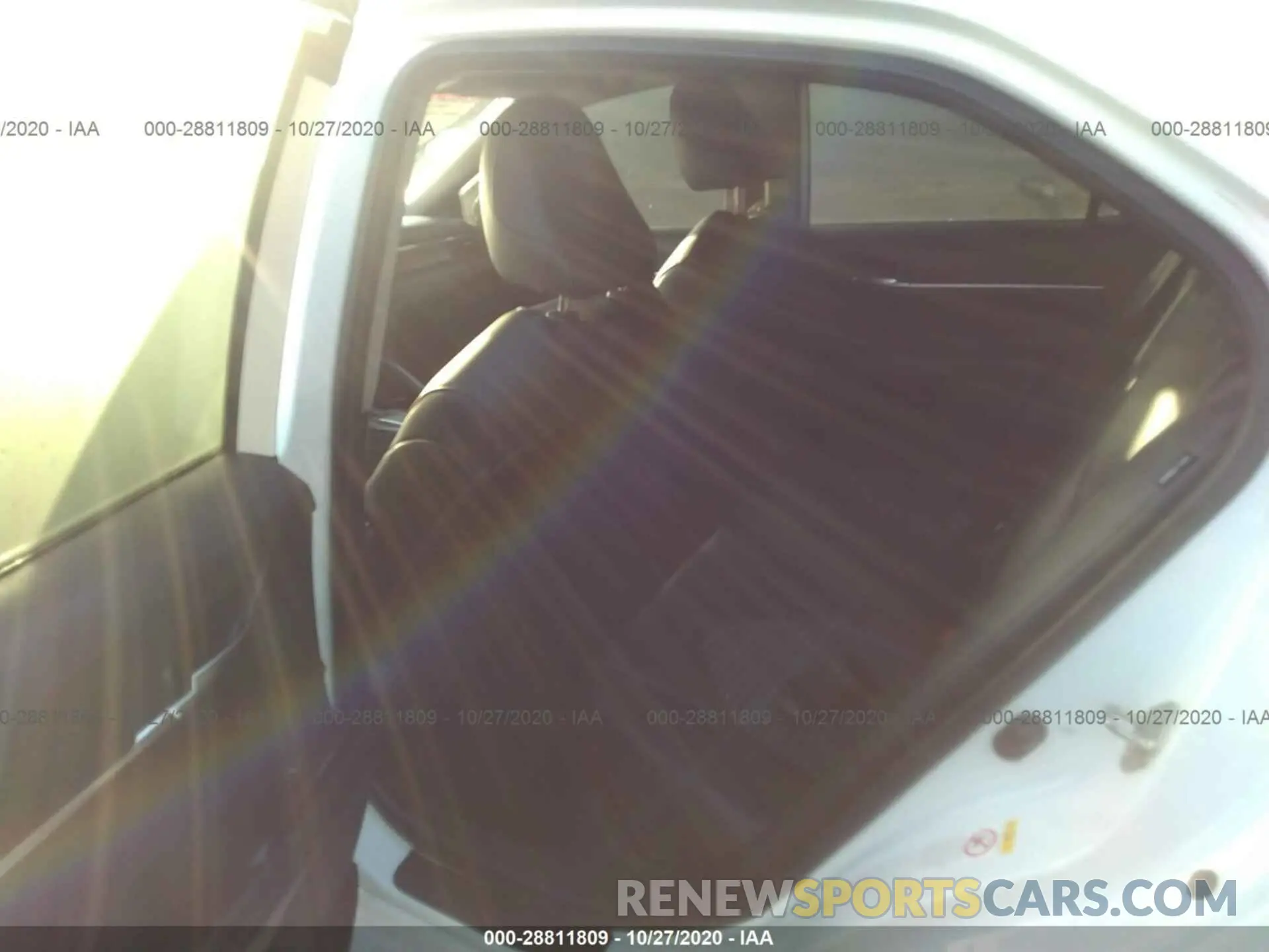8 Photograph of a damaged car 4T1B11HK0KU719824 TOYOTA CAMRY 2019