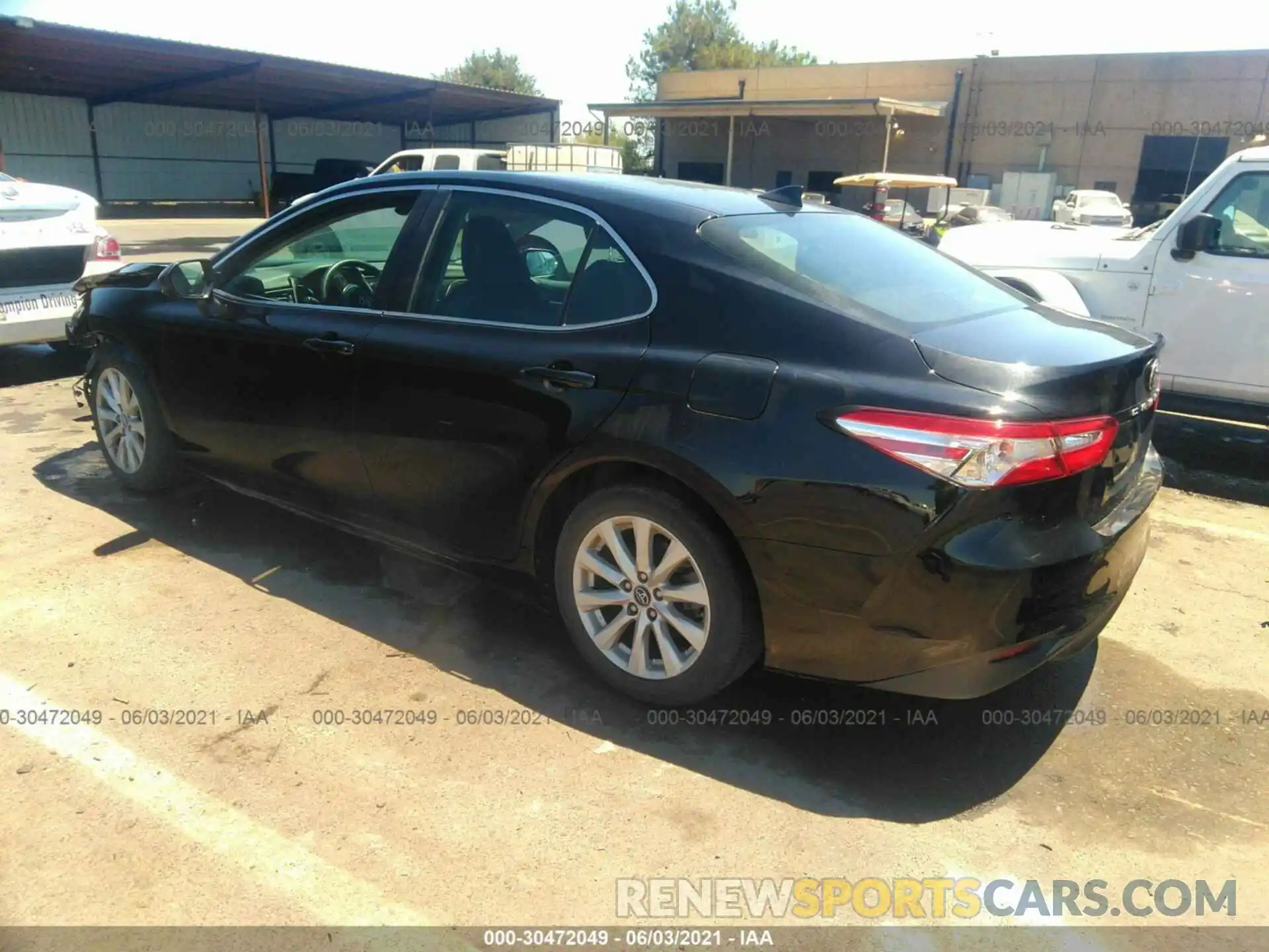 3 Photograph of a damaged car 4T1B11HK0KU721072 TOYOTA CAMRY 2019