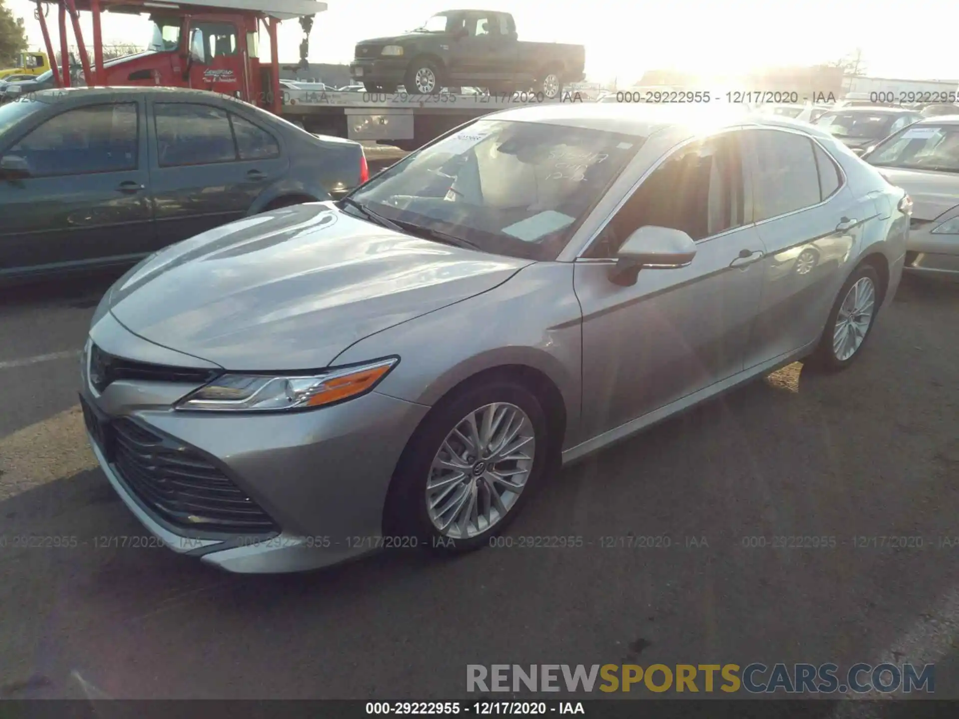 2 Photograph of a damaged car 4T1B11HK0KU721427 TOYOTA CAMRY 2019