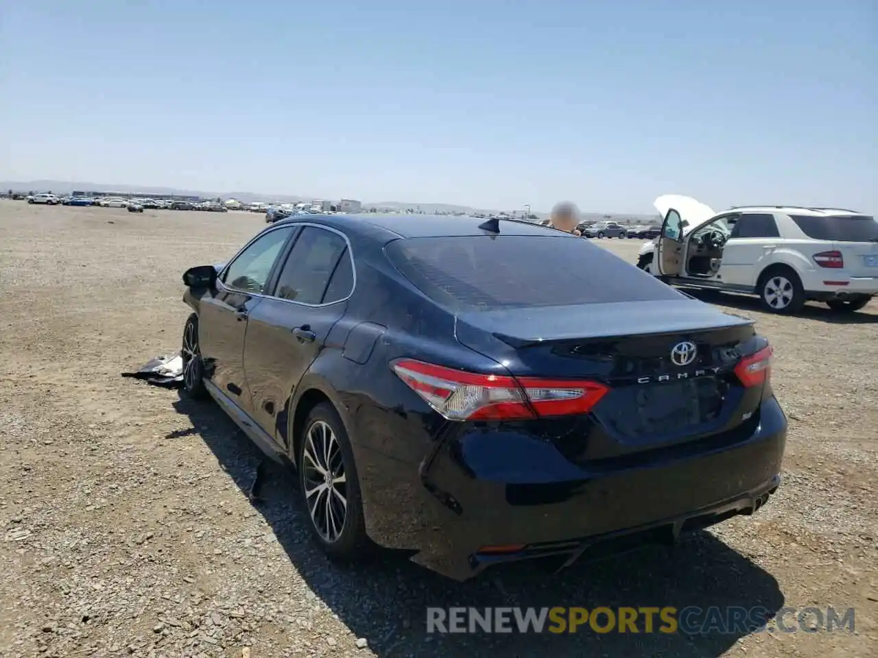 3 Photograph of a damaged car 4T1B11HK0KU723467 TOYOTA CAMRY 2019