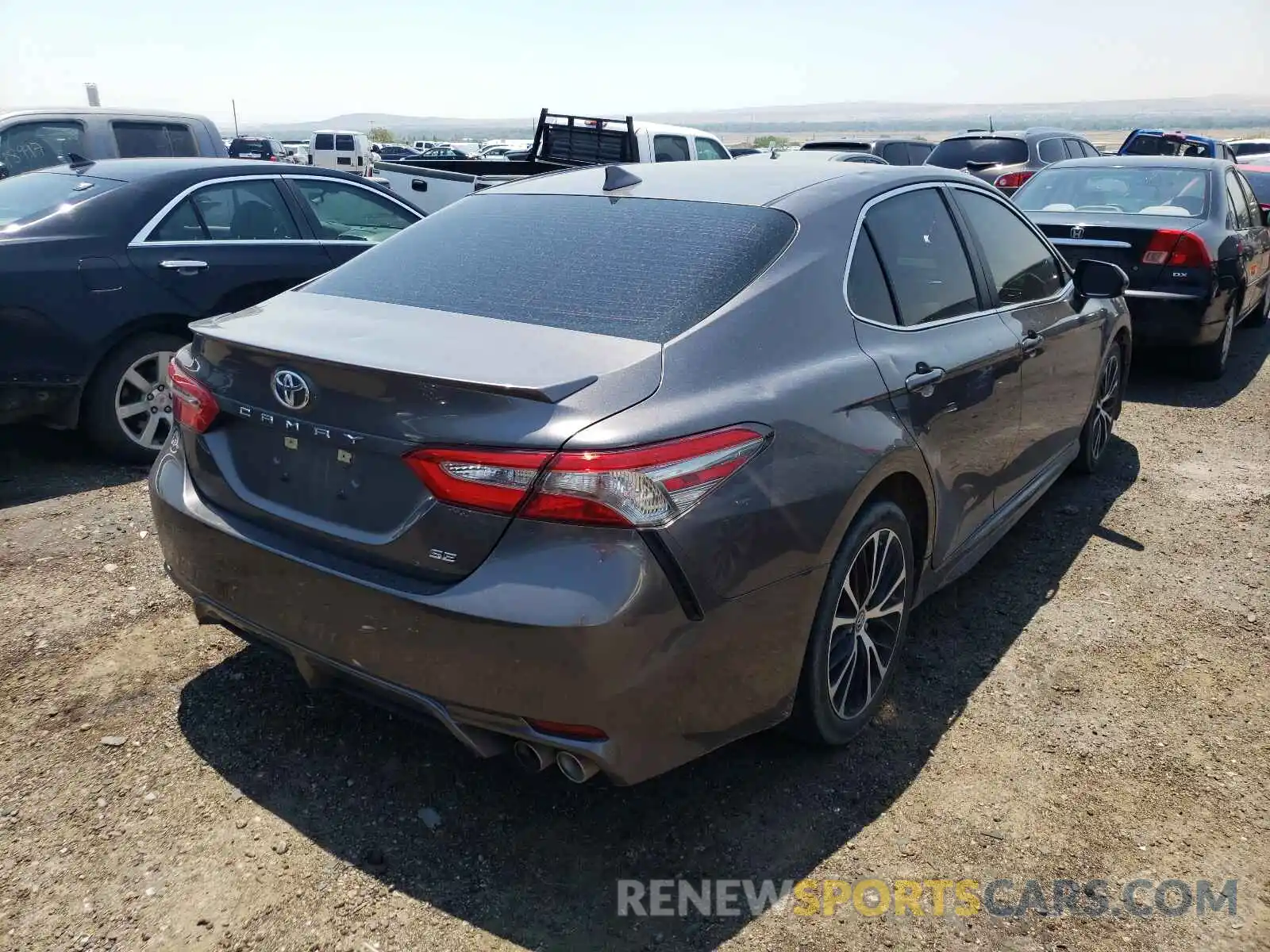 4 Photograph of a damaged car 4T1B11HK0KU728541 TOYOTA CAMRY 2019