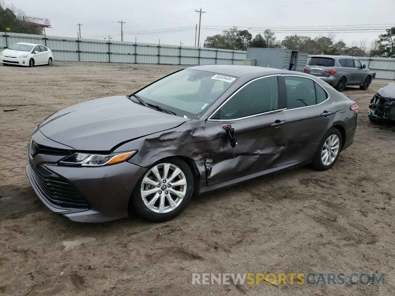 1 Photograph of a damaged car 4T1B11HK0KU732511 TOYOTA CAMRY 2019