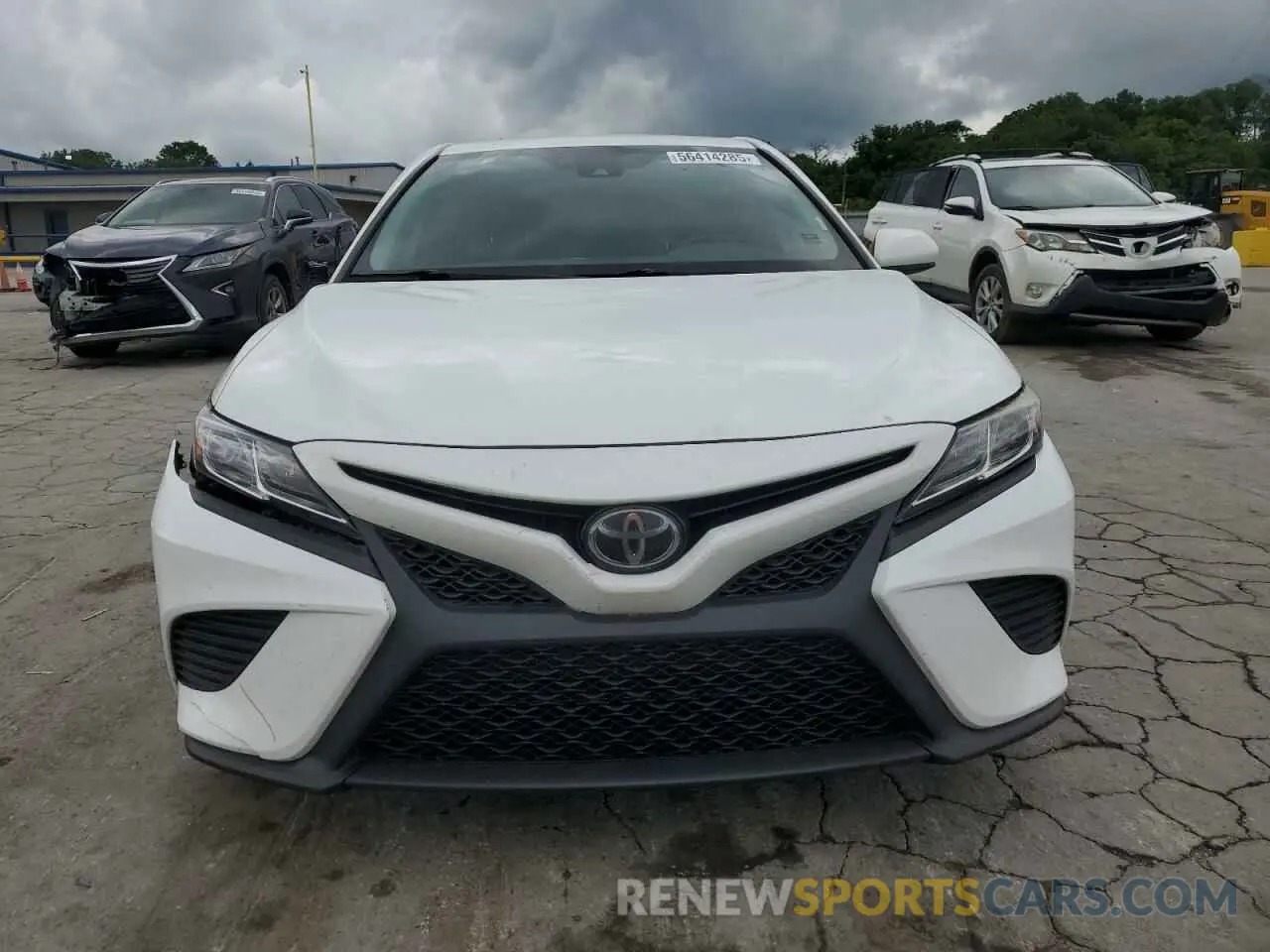 5 Photograph of a damaged car 4T1B11HK0KU733500 TOYOTA CAMRY 2019