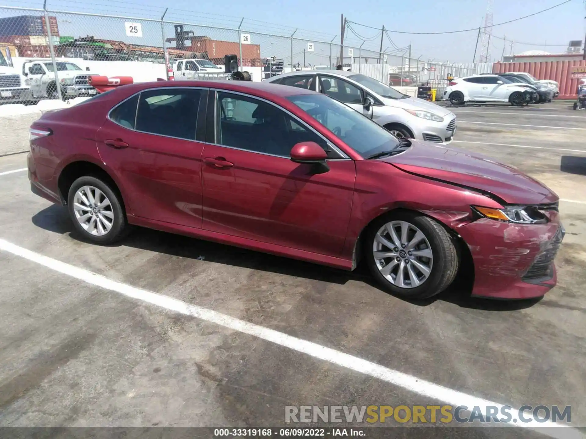 1 Photograph of a damaged car 4T1B11HK0KU733903 TOYOTA CAMRY 2019