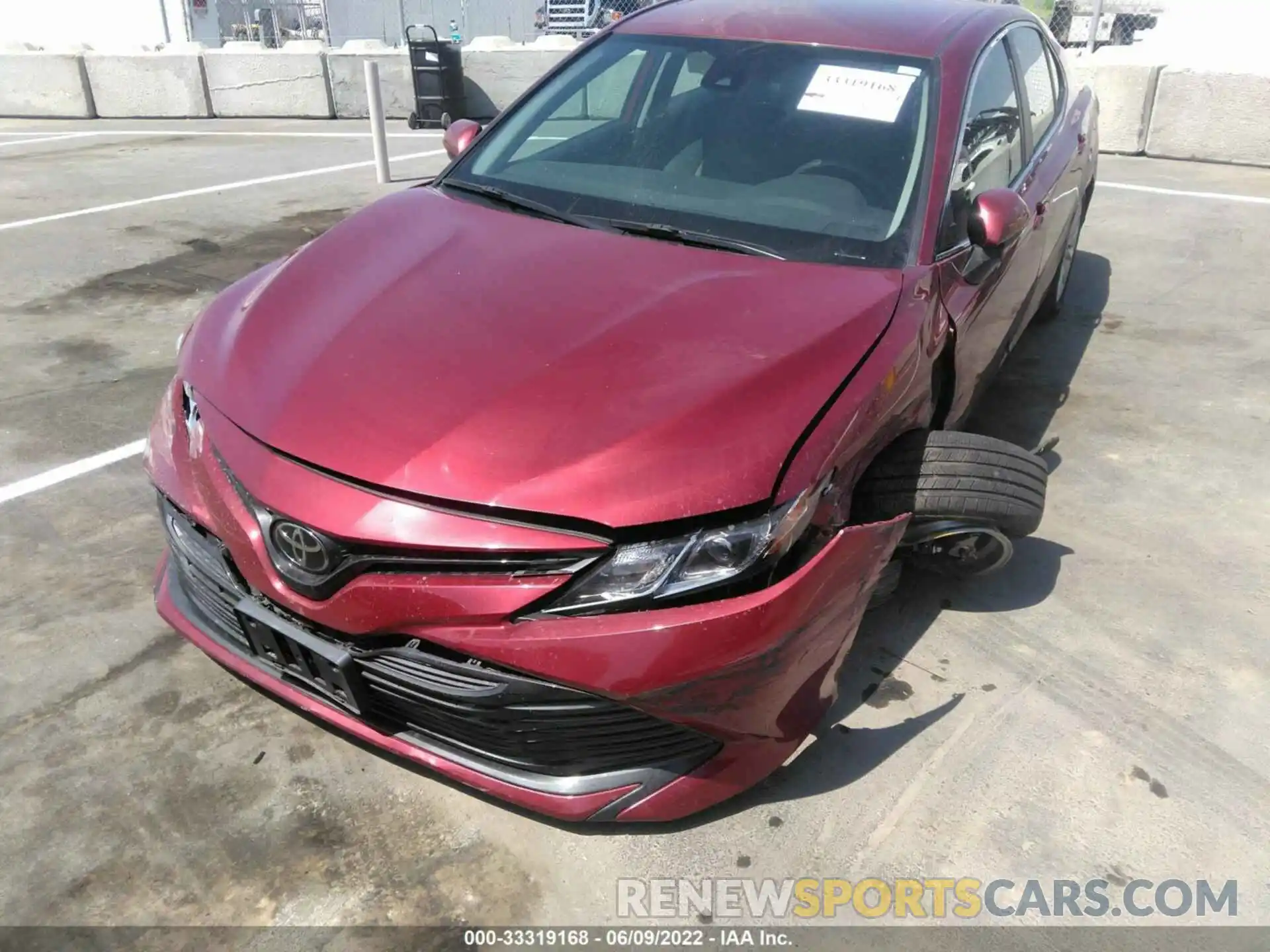 6 Photograph of a damaged car 4T1B11HK0KU733903 TOYOTA CAMRY 2019