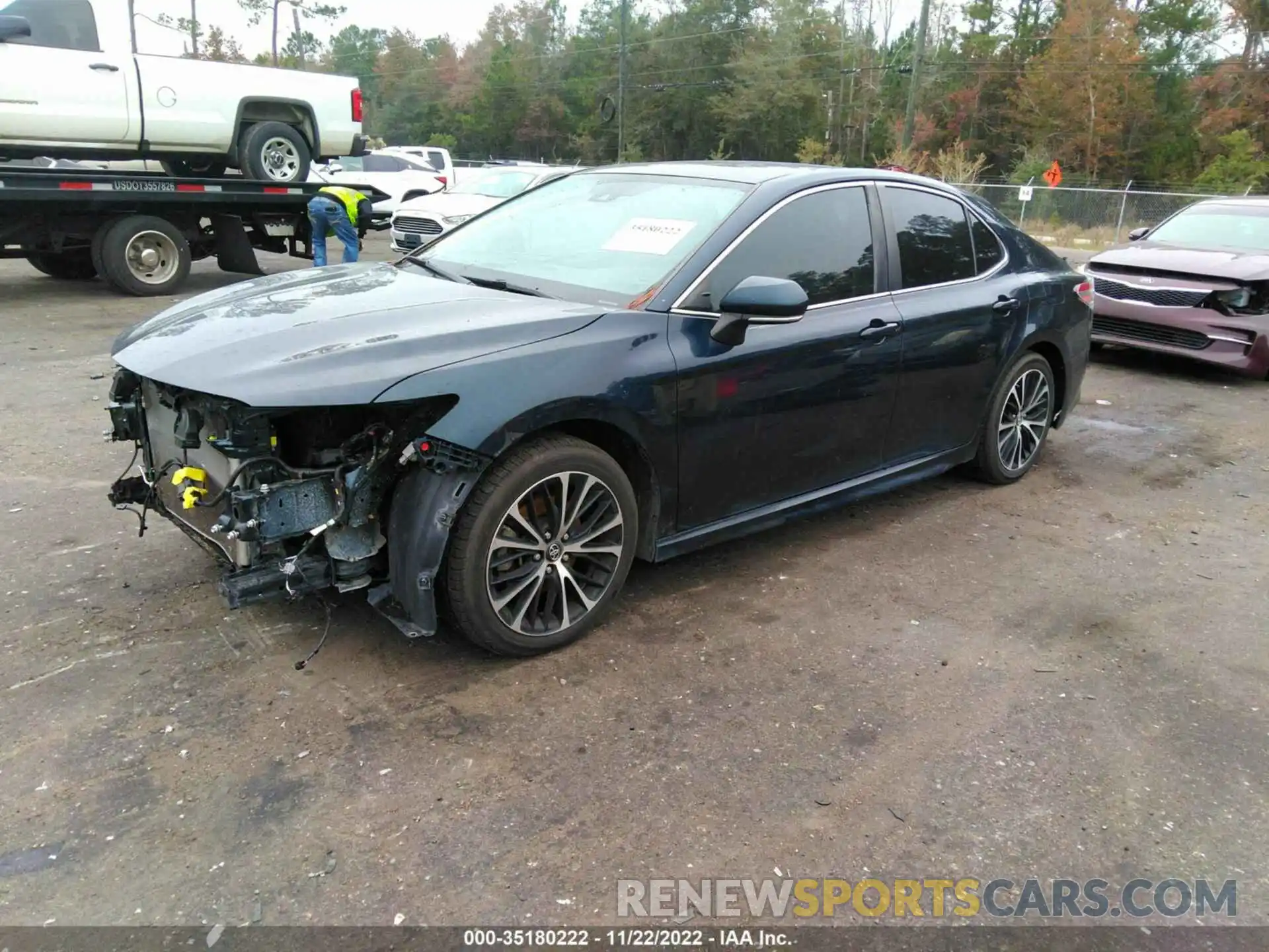 2 Photograph of a damaged car 4T1B11HK0KU734565 TOYOTA CAMRY 2019