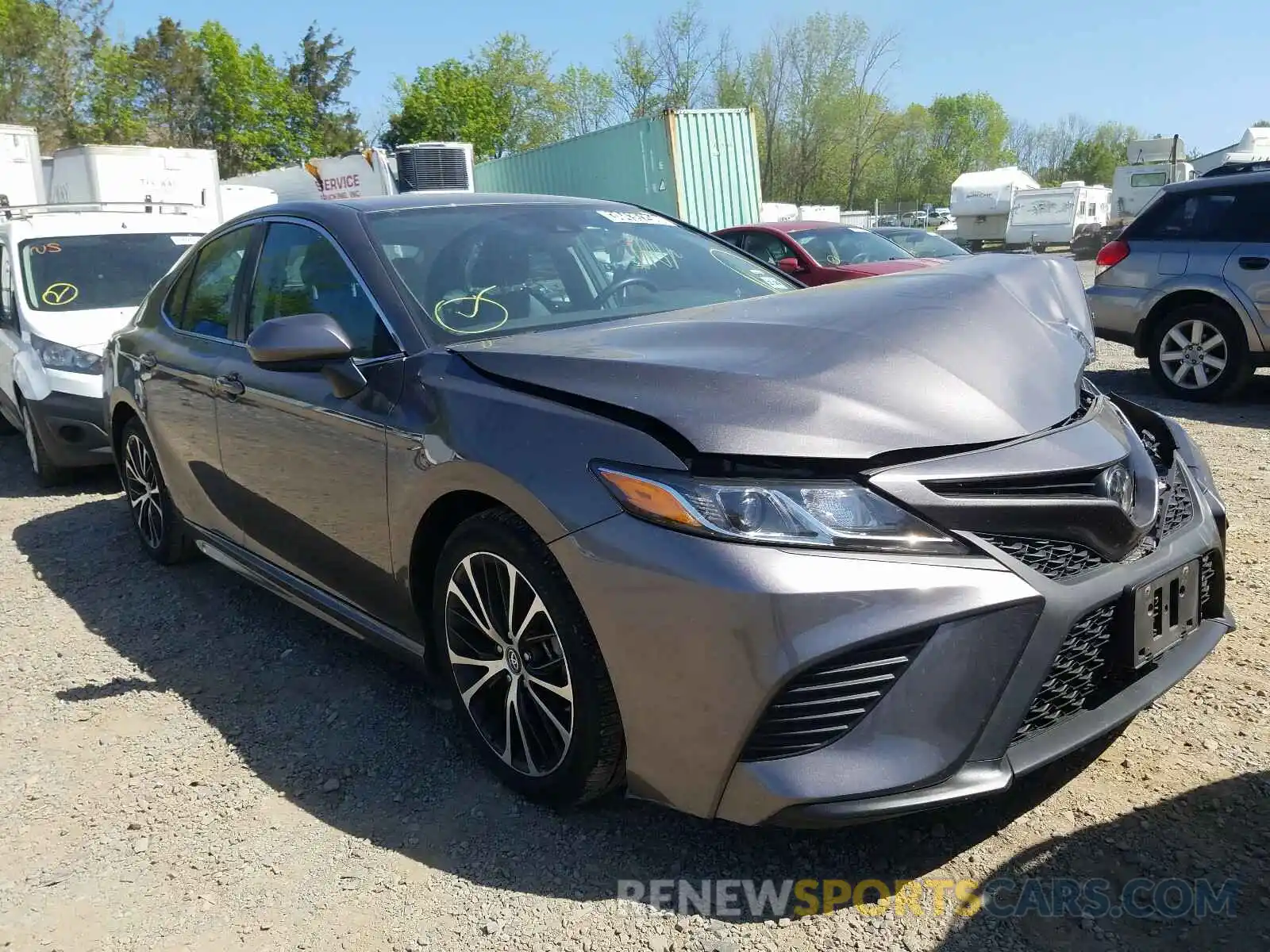 1 Photograph of a damaged car 4T1B11HK0KU739104 TOYOTA CAMRY 2019