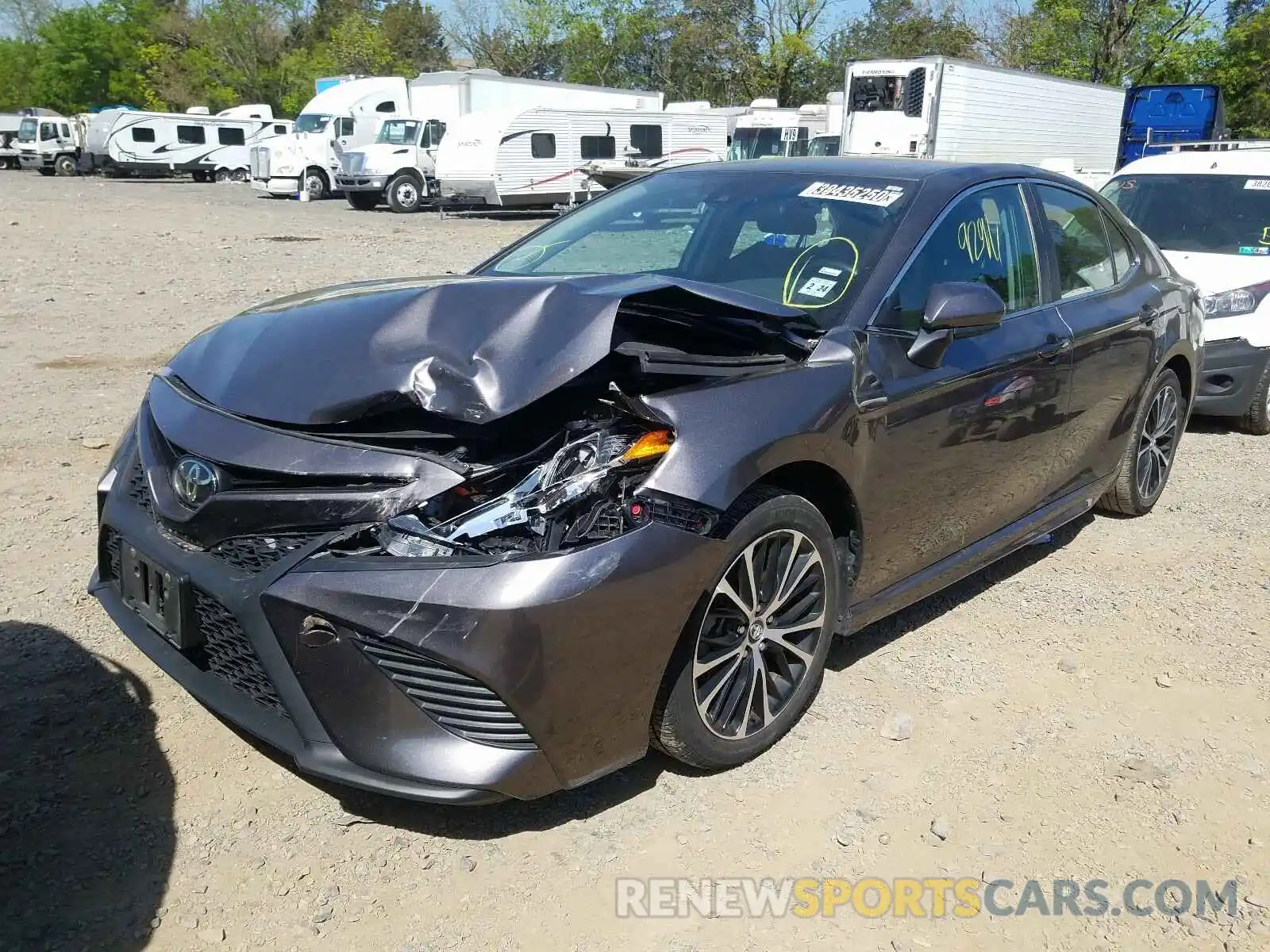 2 Photograph of a damaged car 4T1B11HK0KU739104 TOYOTA CAMRY 2019