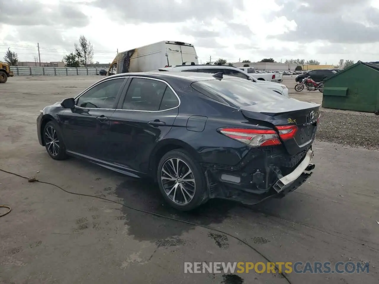 2 Photograph of a damaged car 4T1B11HK0KU739913 TOYOTA CAMRY 2019