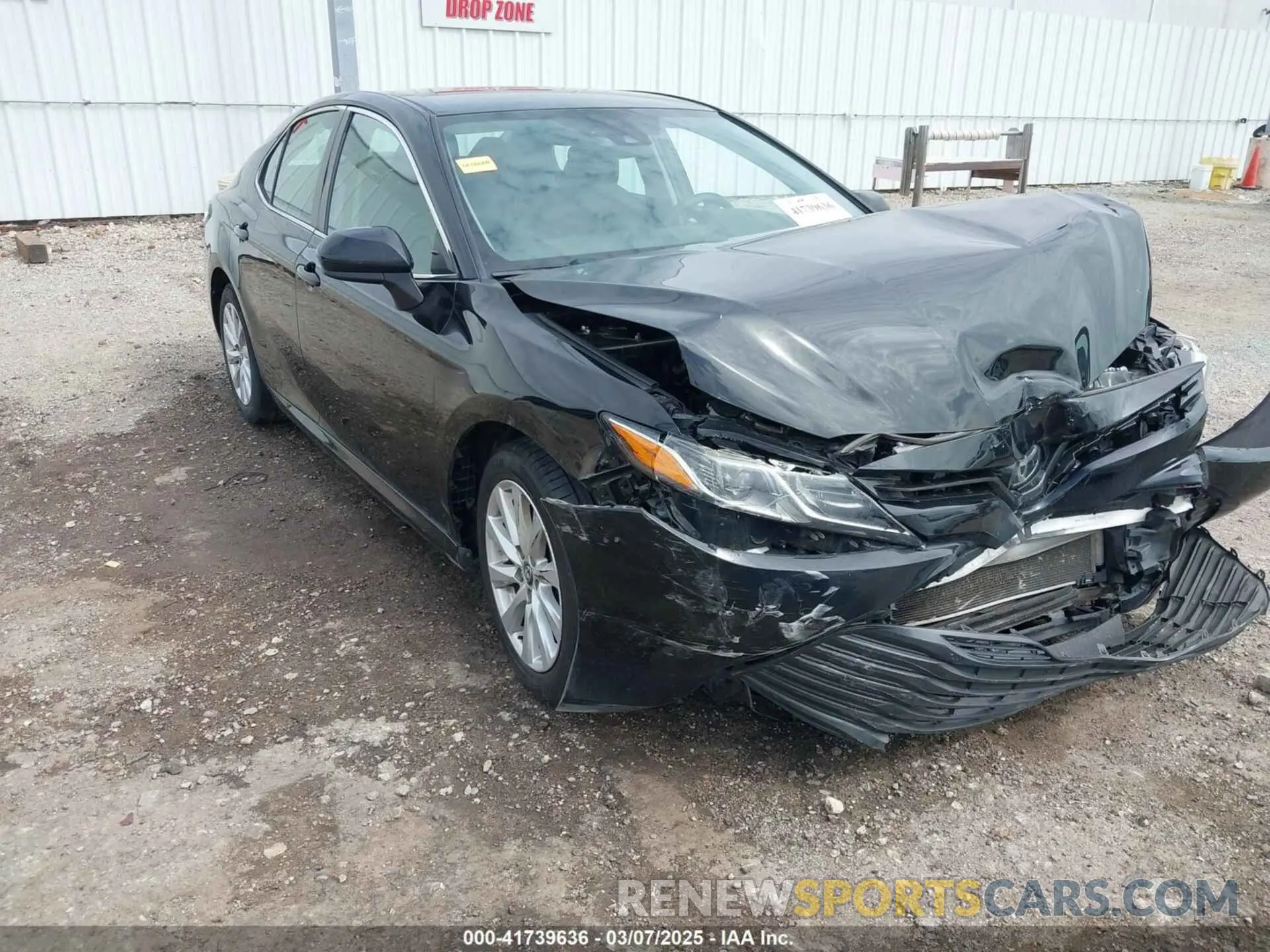 1 Photograph of a damaged car 4T1B11HK0KU743637 TOYOTA CAMRY 2019