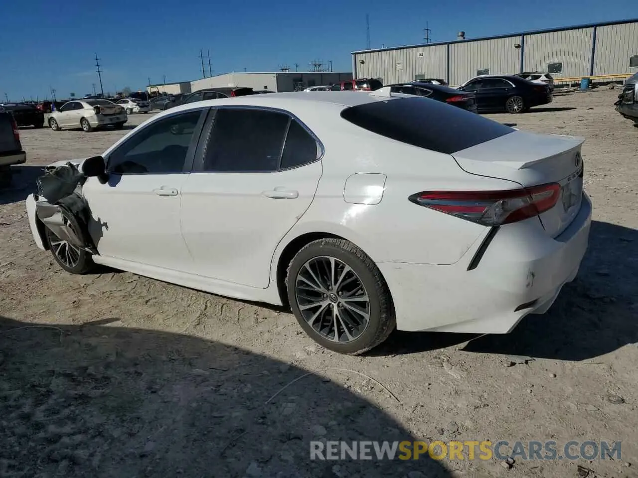 2 Photograph of a damaged car 4T1B11HK0KU744299 TOYOTA CAMRY 2019