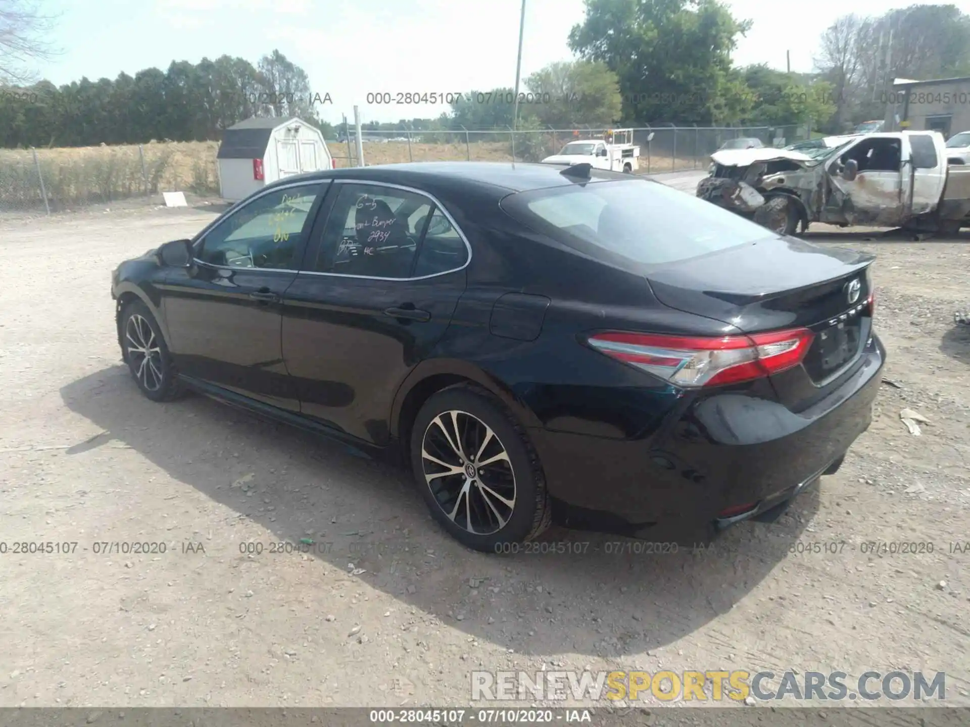 3 Photograph of a damaged car 4T1B11HK0KU745856 TOYOTA CAMRY 2019