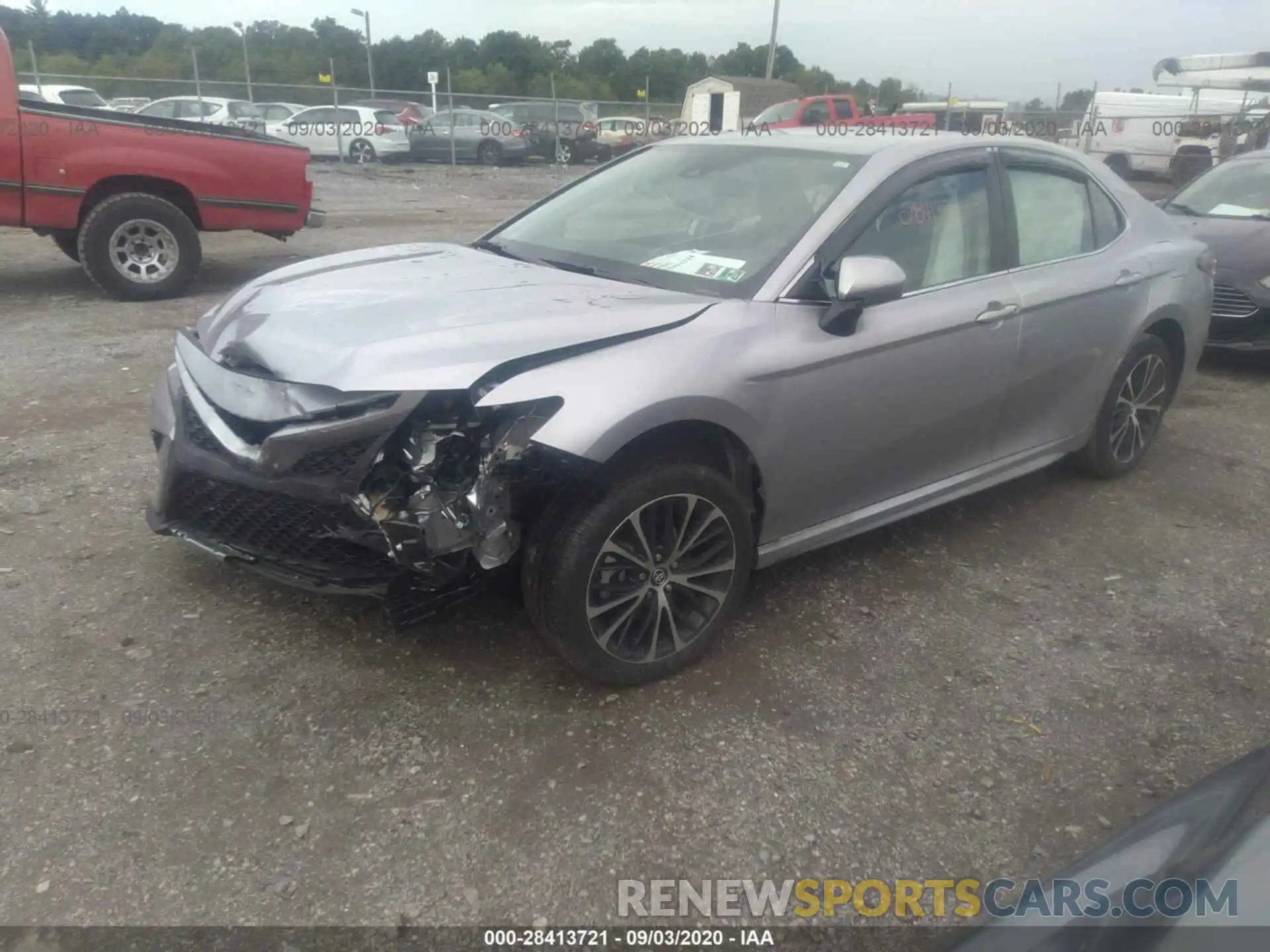 2 Photograph of a damaged car 4T1B11HK0KU747851 TOYOTA CAMRY 2019