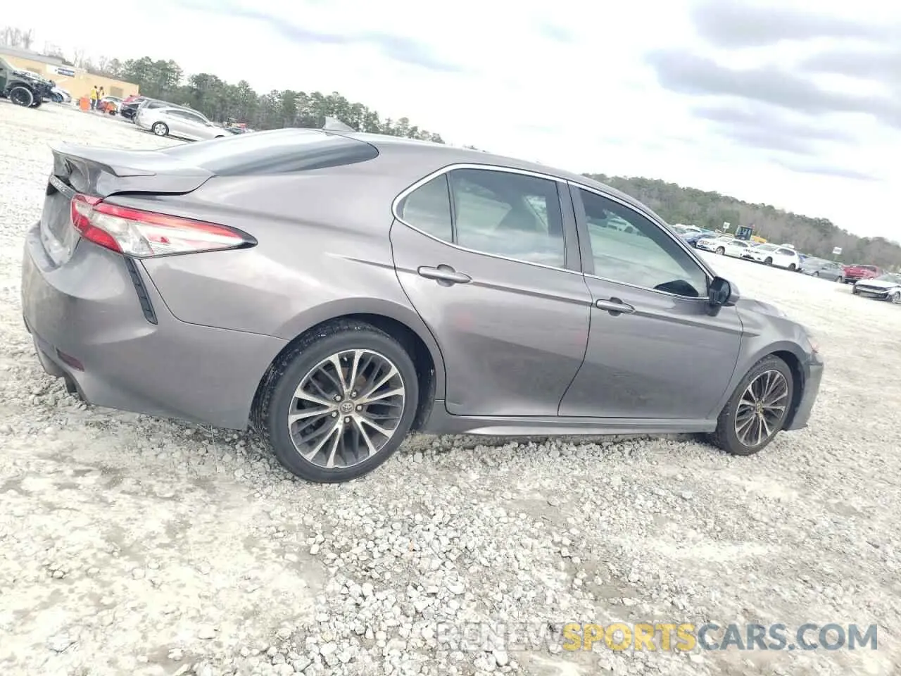 3 Photograph of a damaged car 4T1B11HK0KU758929 TOYOTA CAMRY 2019