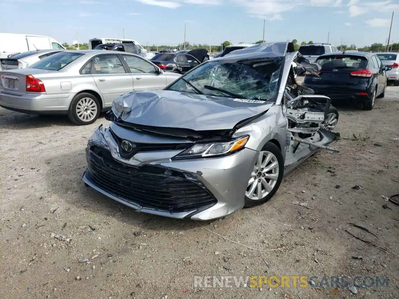 2 Photograph of a damaged car 4T1B11HK0KU759840 TOYOTA CAMRY 2019