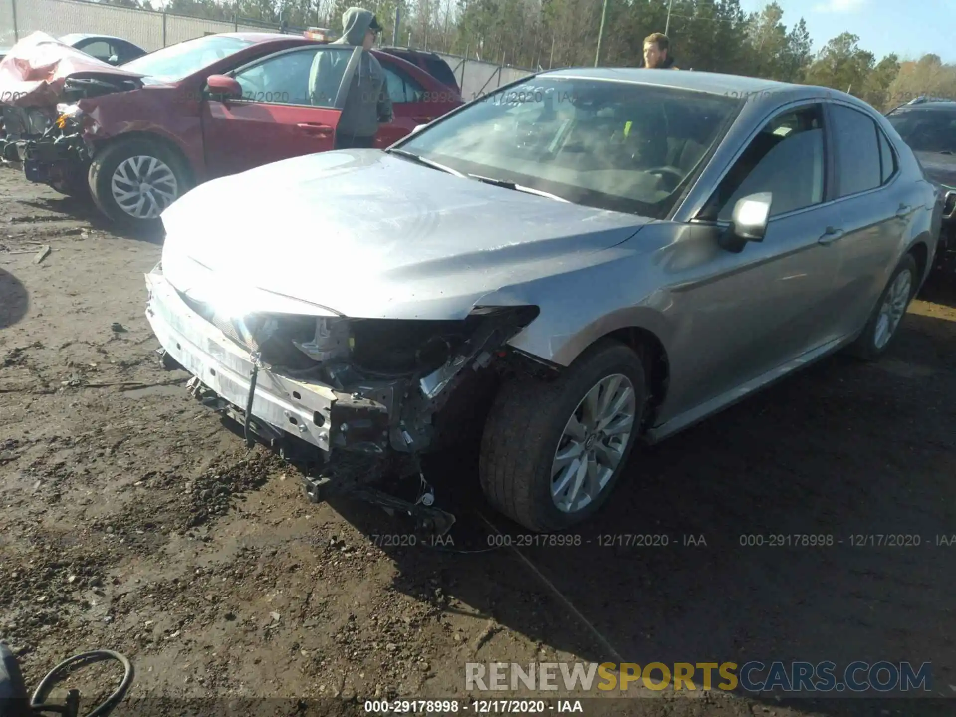 2 Photograph of a damaged car 4T1B11HK0KU761264 TOYOTA CAMRY 2019