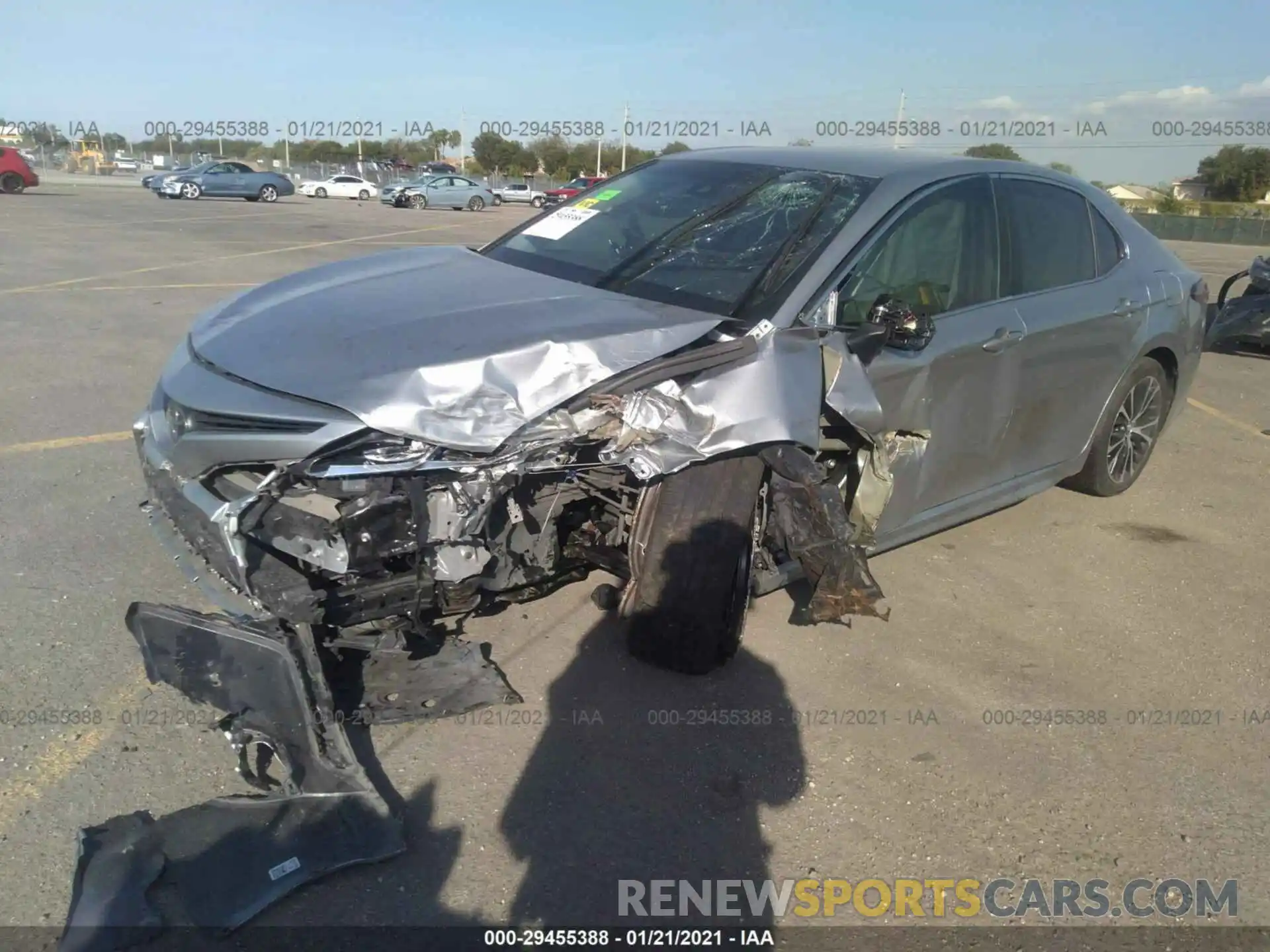 2 Photograph of a damaged car 4T1B11HK0KU761913 TOYOTA CAMRY 2019