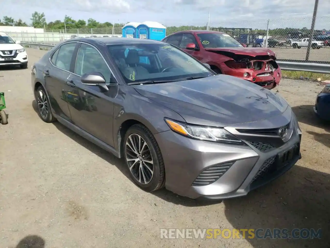 1 Photograph of a damaged car 4T1B11HK0KU766240 TOYOTA CAMRY 2019