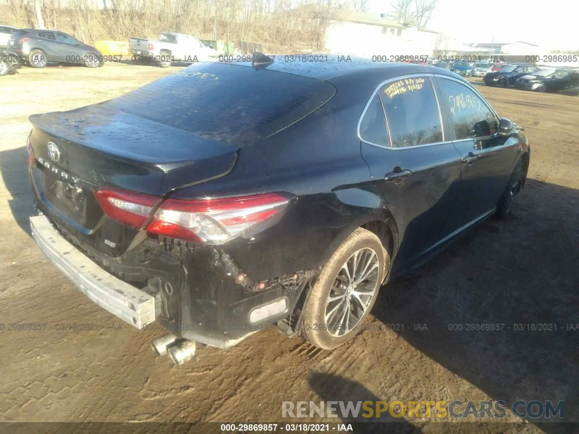 4 Photograph of a damaged car 4T1B11HK0KU770093 TOYOTA CAMRY 2019