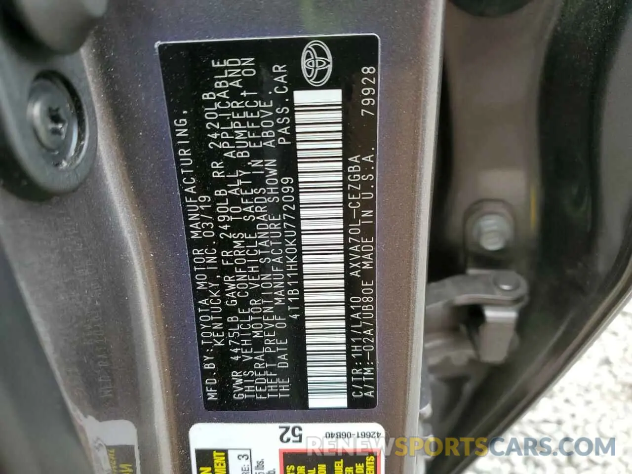 12 Photograph of a damaged car 4T1B11HK0KU772099 TOYOTA CAMRY 2019