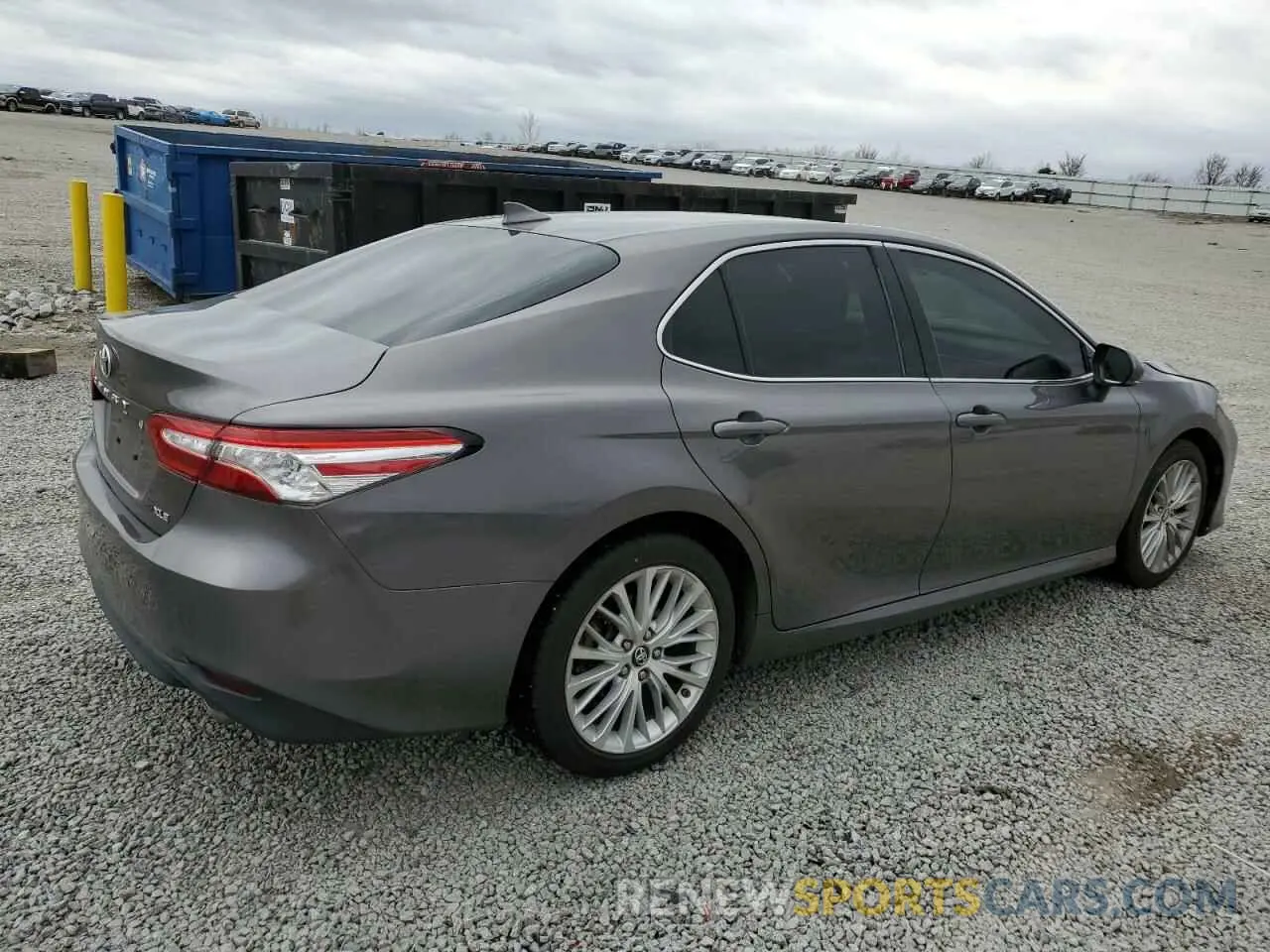 3 Photograph of a damaged car 4T1B11HK0KU772099 TOYOTA CAMRY 2019