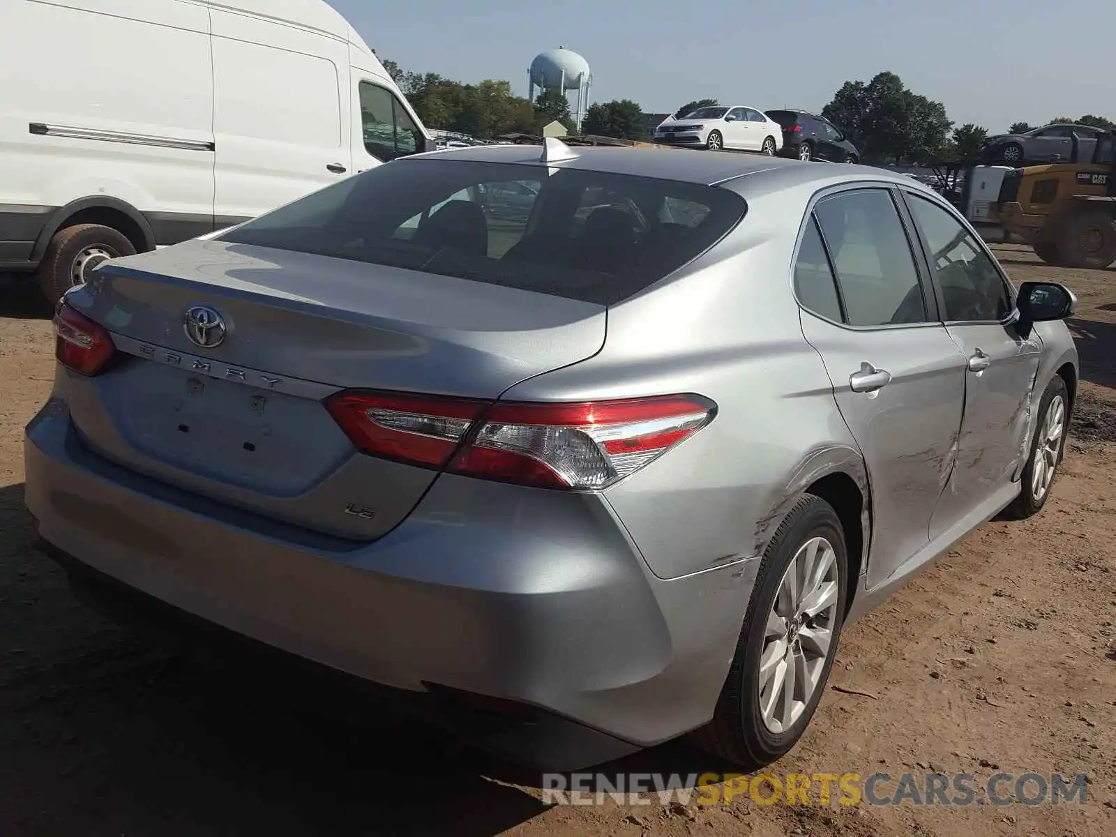 4 Photograph of a damaged car 4T1B11HK0KU772488 TOYOTA CAMRY 2019