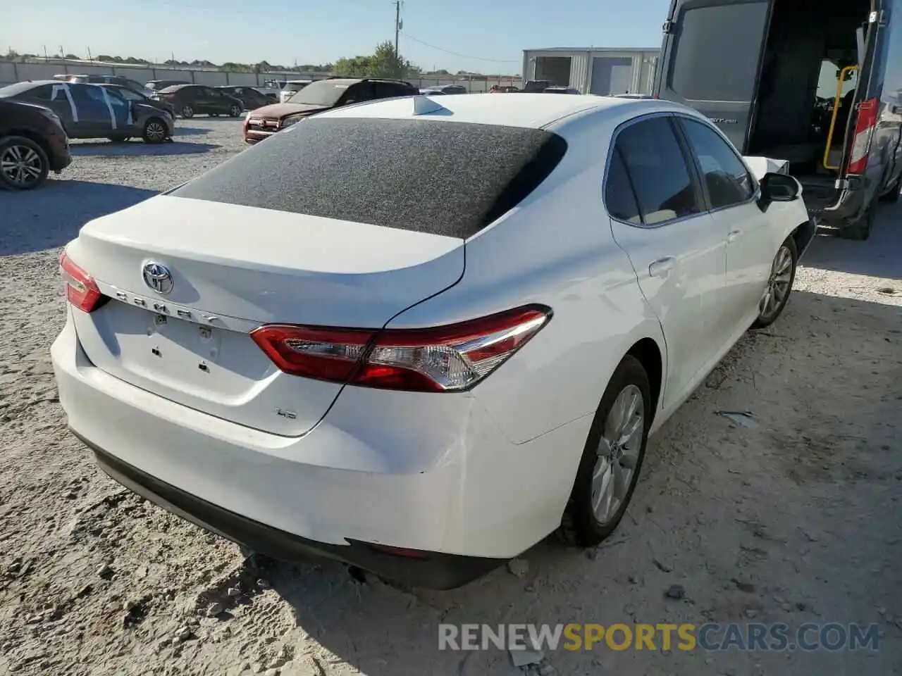 4 Photograph of a damaged car 4T1B11HK0KU773186 TOYOTA CAMRY 2019