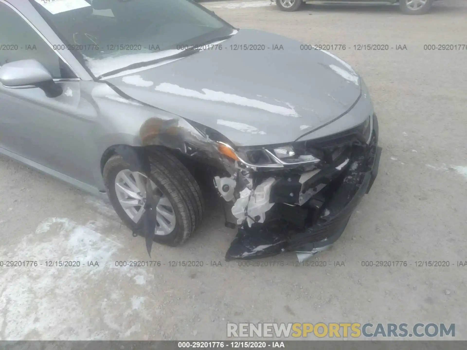 6 Photograph of a damaged car 4T1B11HK0KU773303 TOYOTA CAMRY 2019