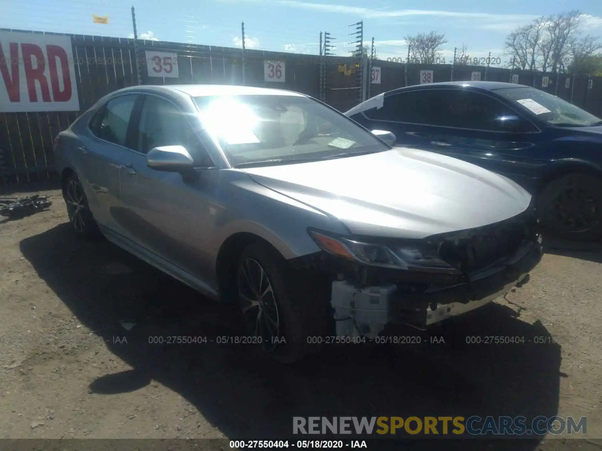 1 Photograph of a damaged car 4T1B11HK0KU778498 TOYOTA CAMRY 2019