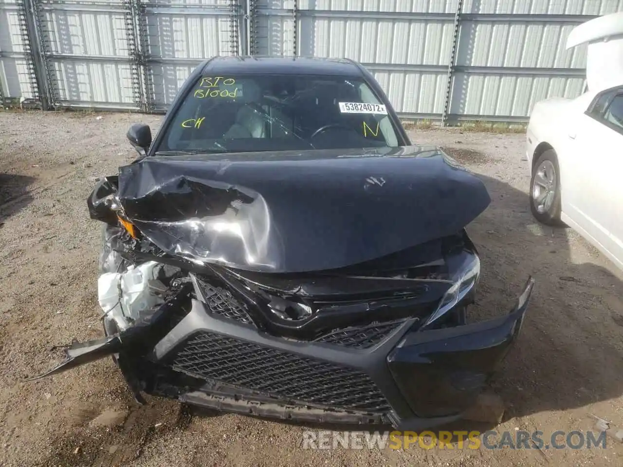 9 Photograph of a damaged car 4T1B11HK0KU778761 TOYOTA CAMRY 2019