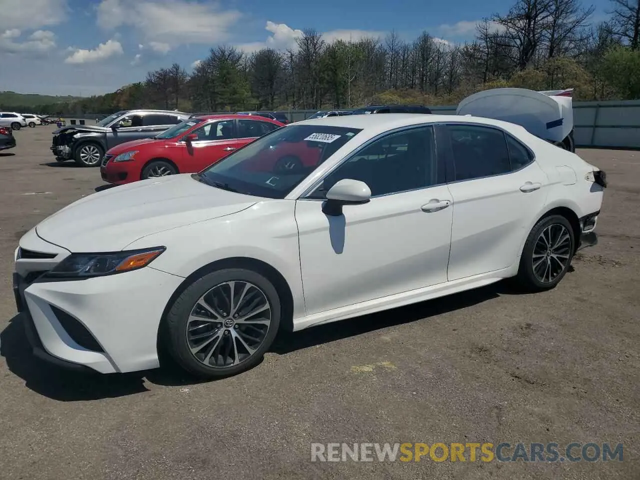 1 Photograph of a damaged car 4T1B11HK0KU779330 TOYOTA CAMRY 2019
