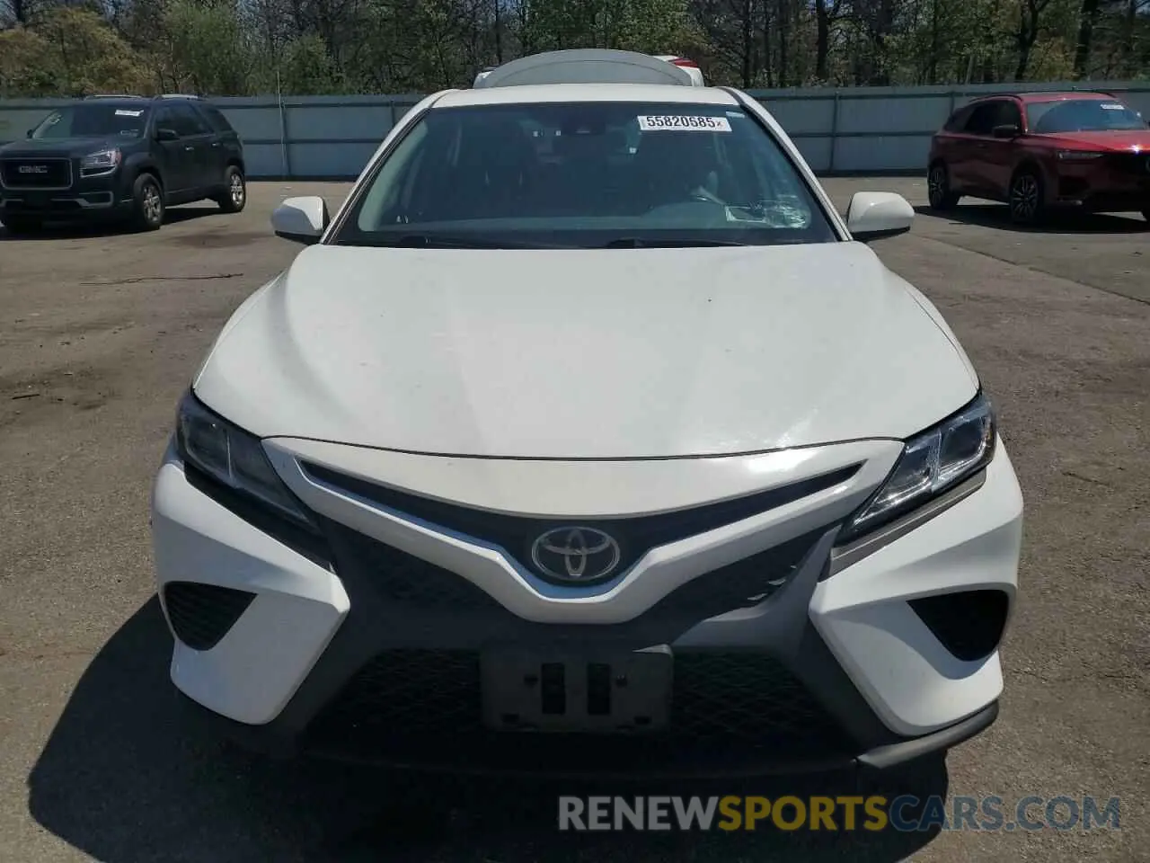 5 Photograph of a damaged car 4T1B11HK0KU779330 TOYOTA CAMRY 2019