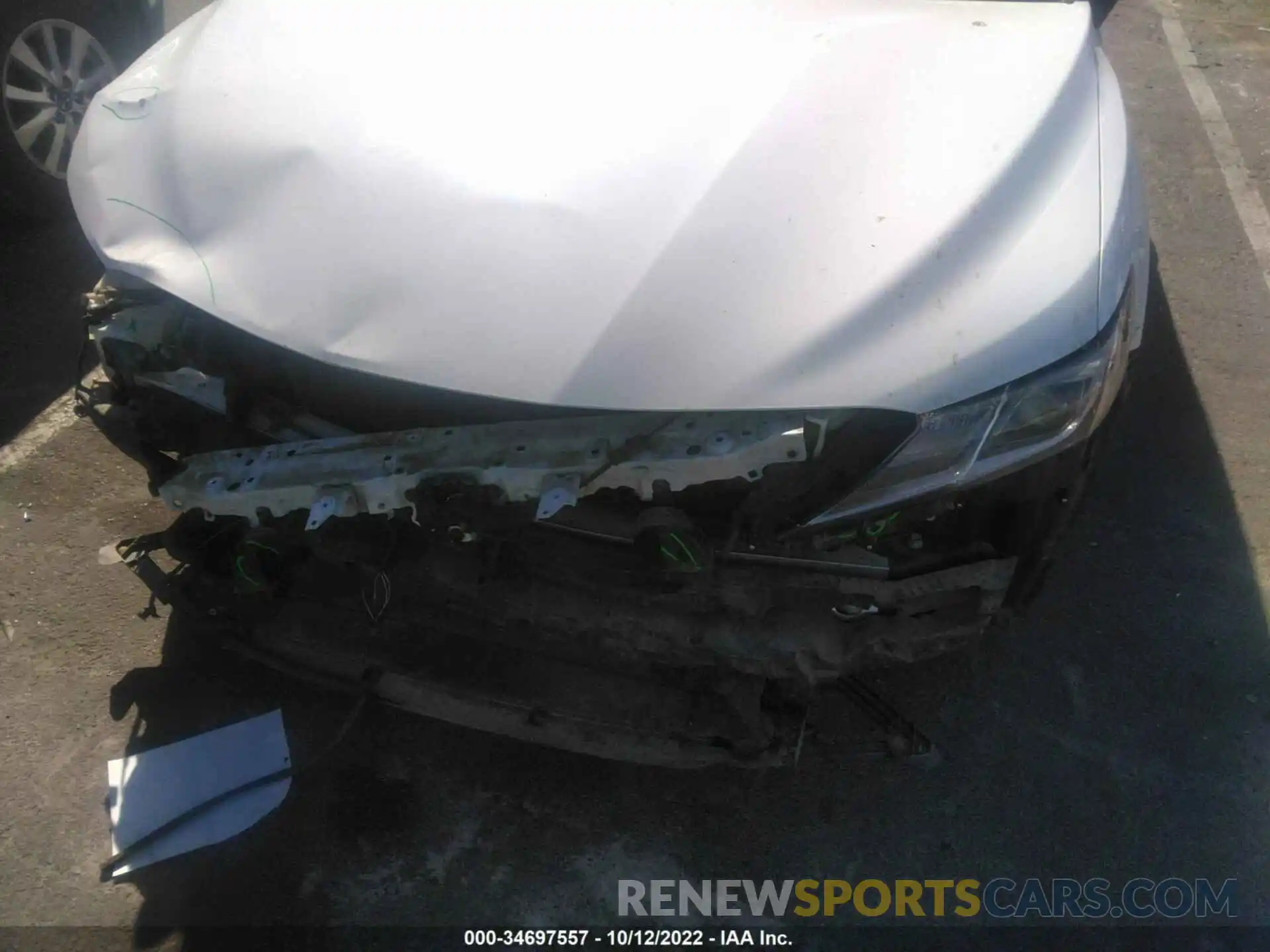 6 Photograph of a damaged car 4T1B11HK0KU781336 TOYOTA CAMRY 2019