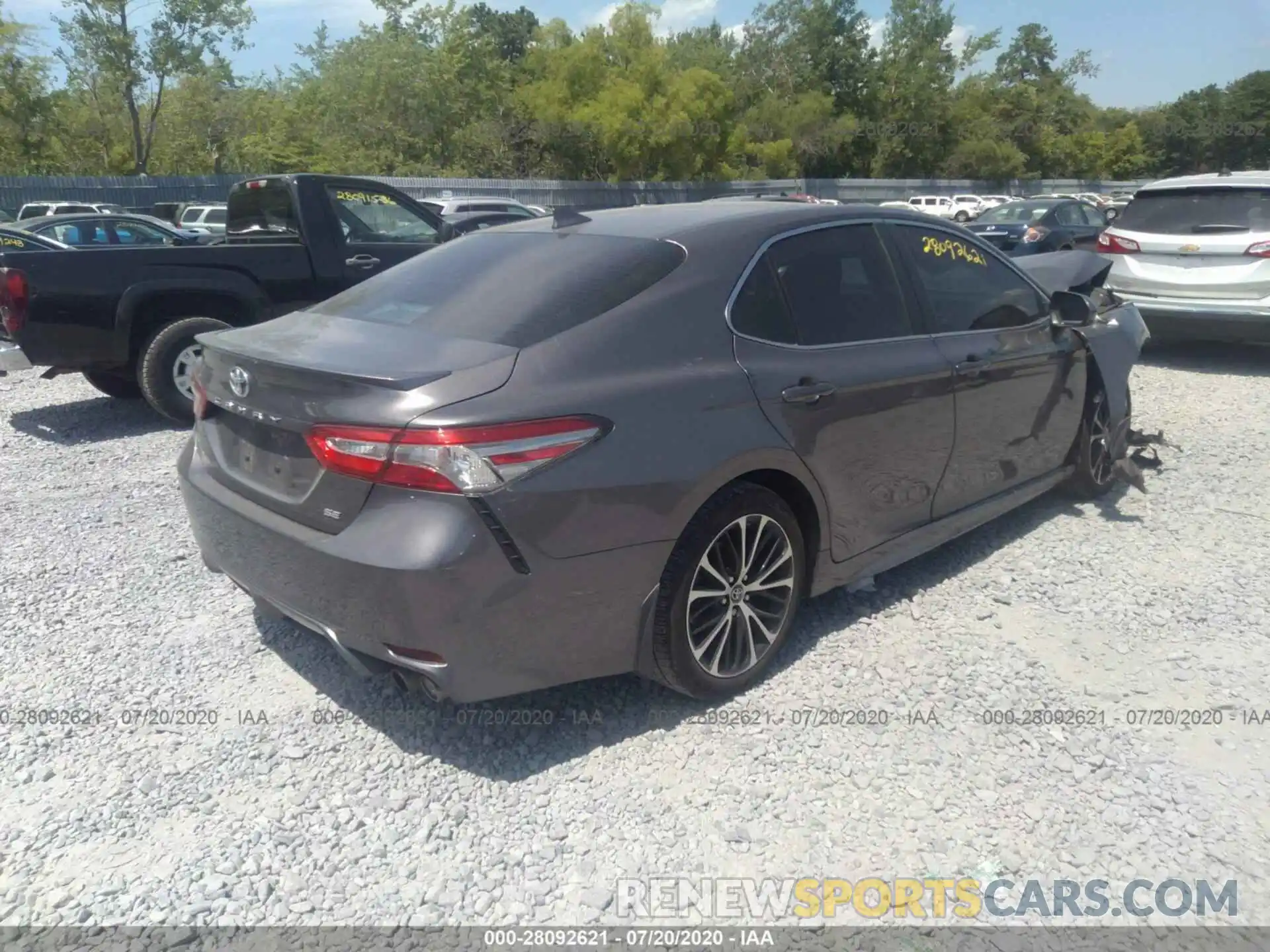 4 Photograph of a damaged car 4T1B11HK0KU783314 TOYOTA CAMRY 2019