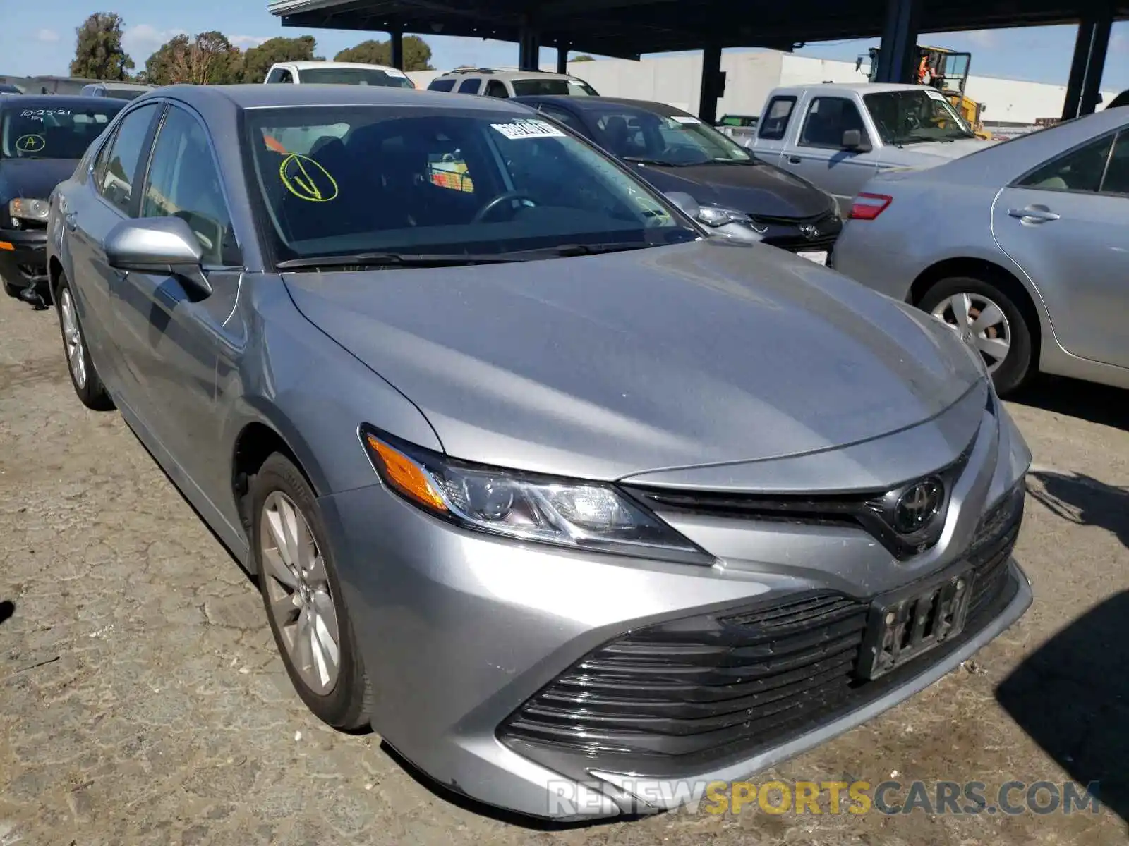 1 Photograph of a damaged car 4T1B11HK0KU783636 TOYOTA CAMRY 2019