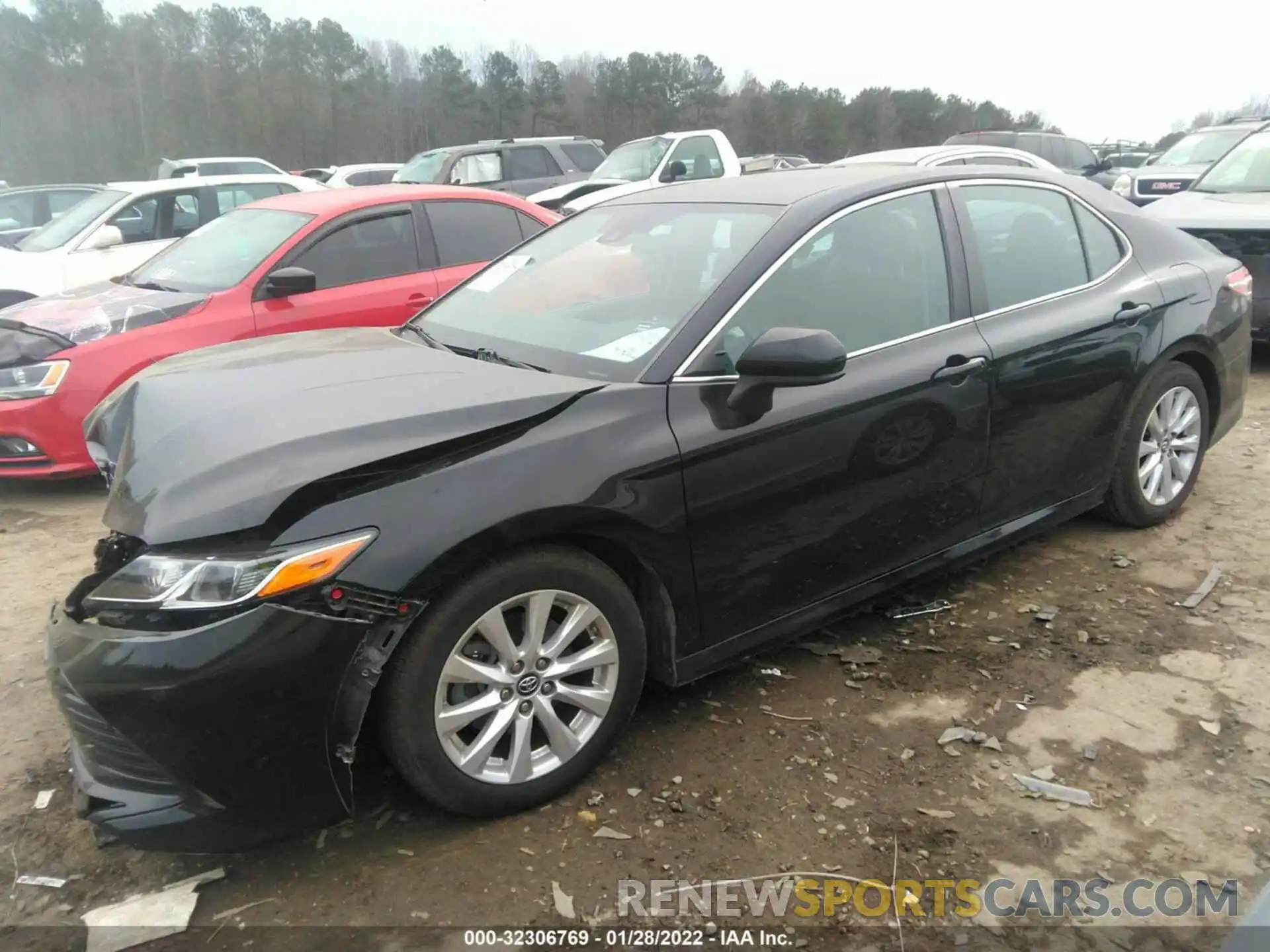 2 Photograph of a damaged car 4T1B11HK0KU786410 TOYOTA CAMRY 2019