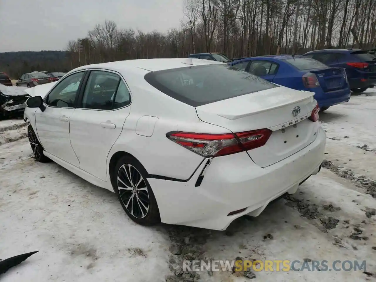 3 Photograph of a damaged car 4T1B11HK0KU788643 TOYOTA CAMRY 2019