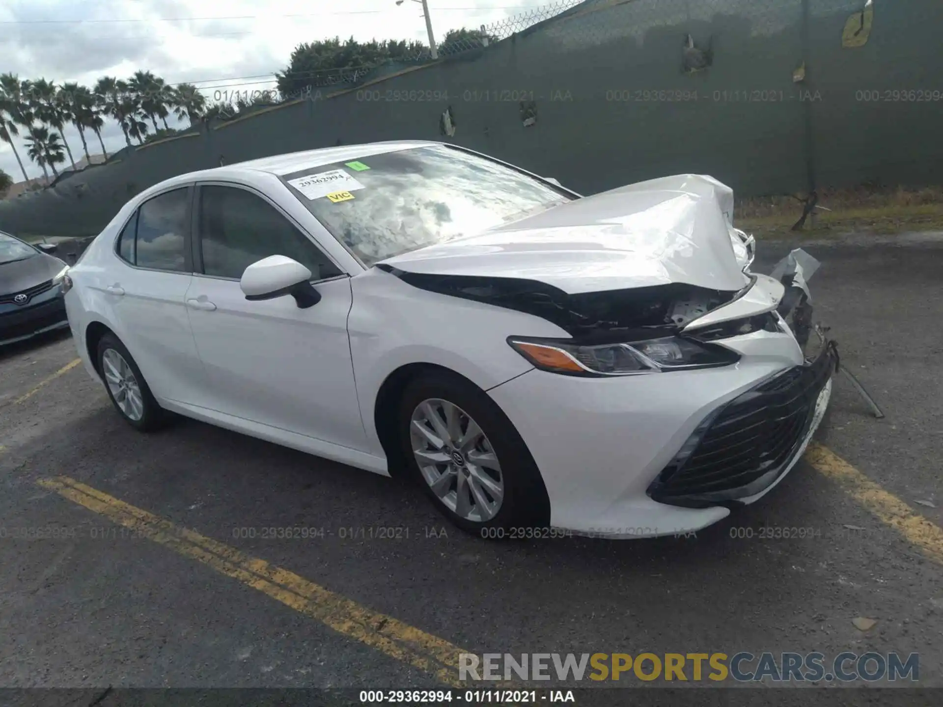 1 Photograph of a damaged car 4T1B11HK0KU793681 TOYOTA CAMRY 2019