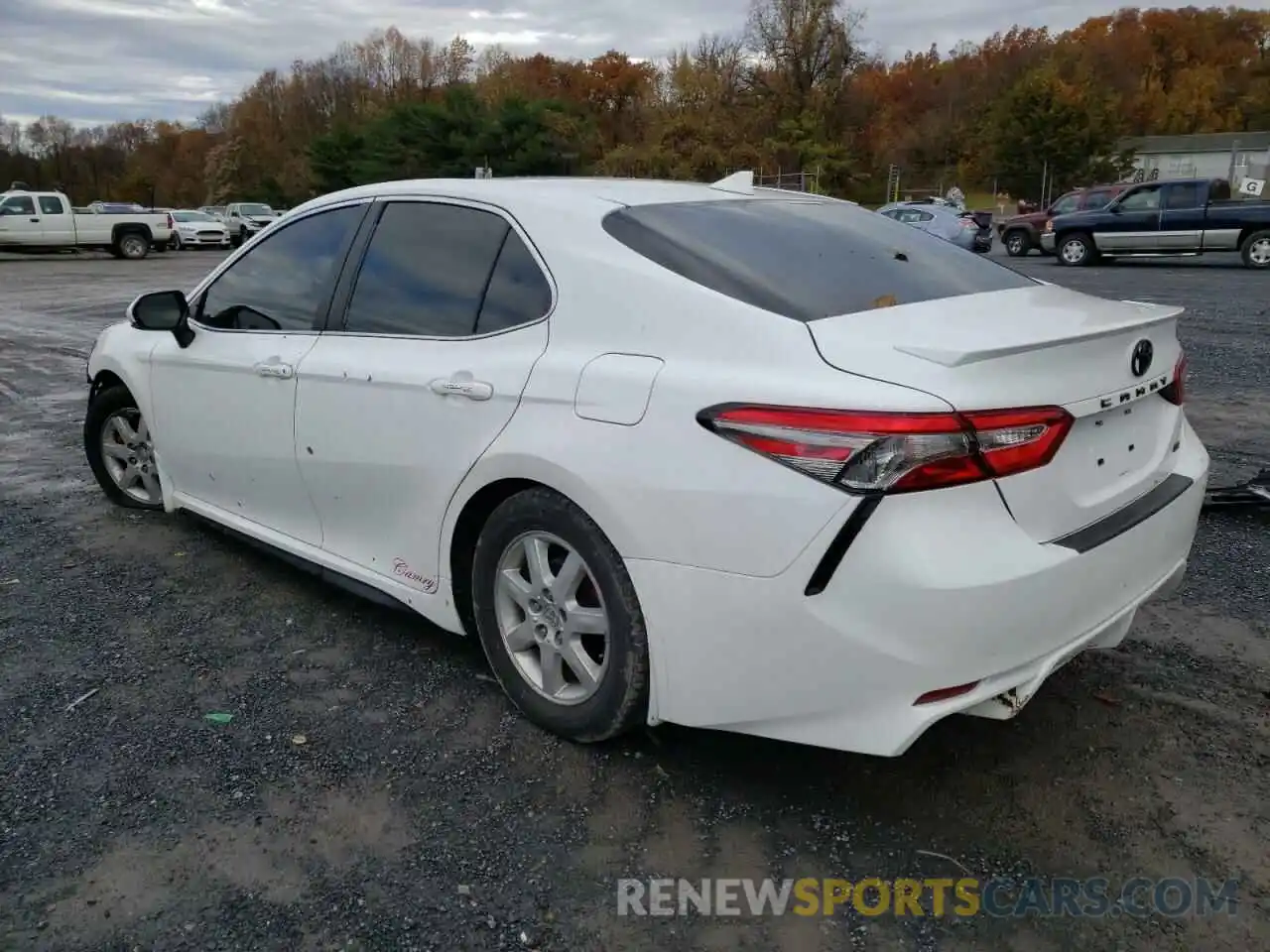 3 Photograph of a damaged car 4T1B11HK0KU808552 TOYOTA CAMRY 2019