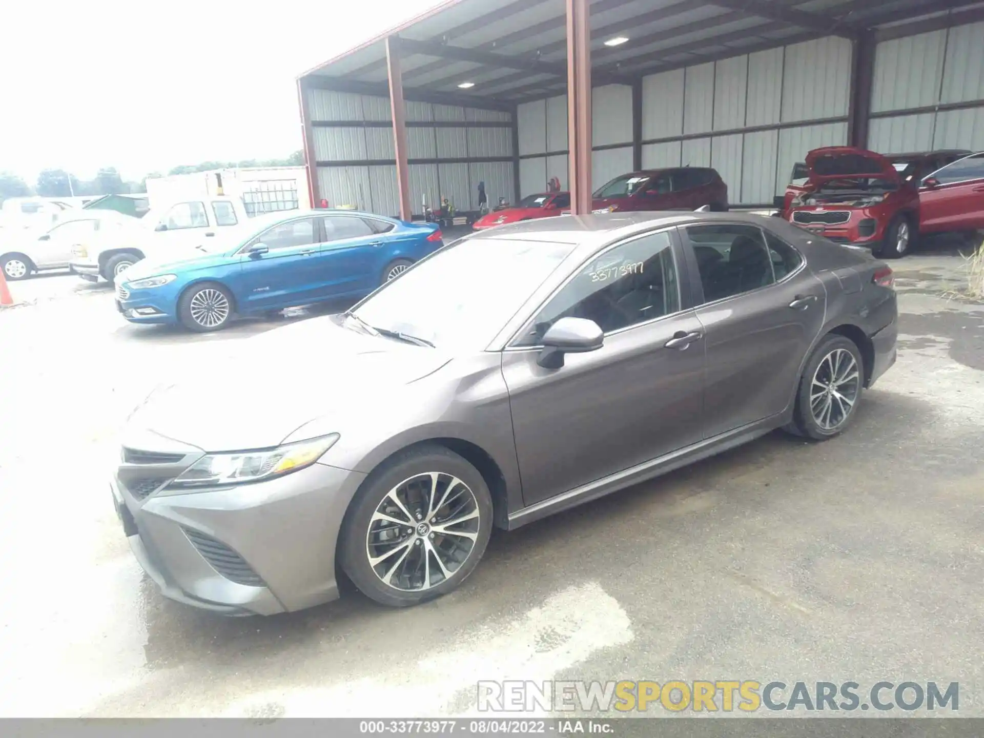 2 Photograph of a damaged car 4T1B11HK0KU808860 TOYOTA CAMRY 2019