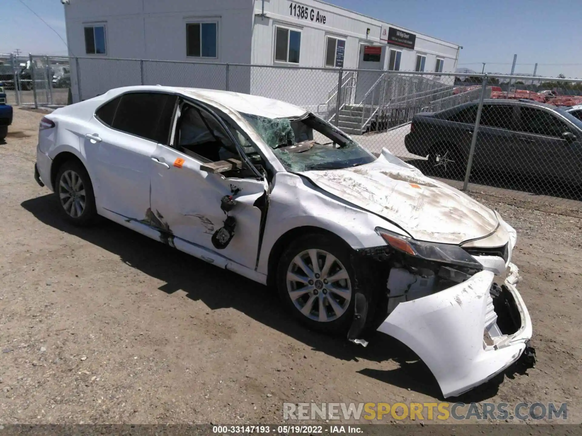 1 Photograph of a damaged car 4T1B11HK0KU809183 TOYOTA CAMRY 2019