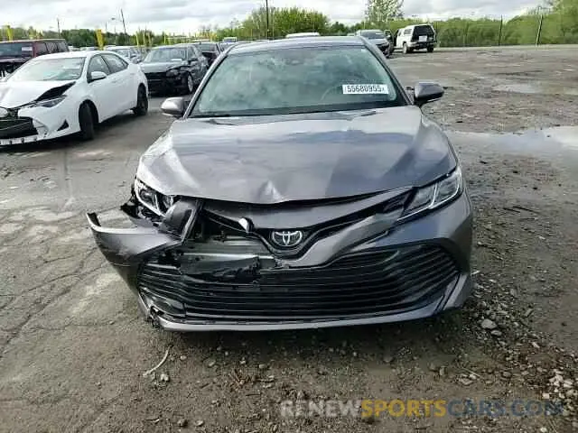 13 Photograph of a damaged car 4T1B11HK0KU809510 TOYOTA CAMRY 2019