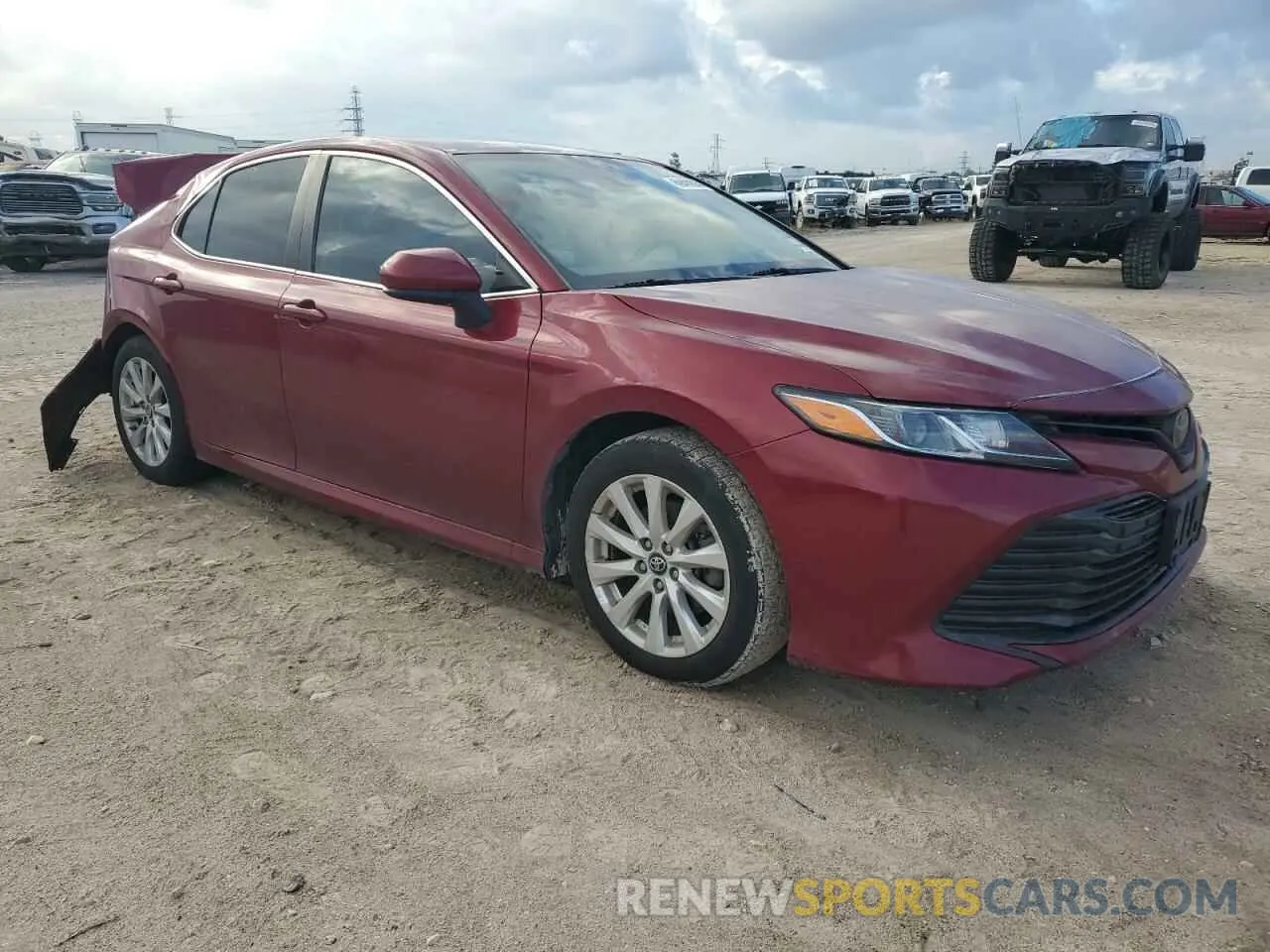 4 Photograph of a damaged car 4T1B11HK0KU813119 TOYOTA CAMRY 2019